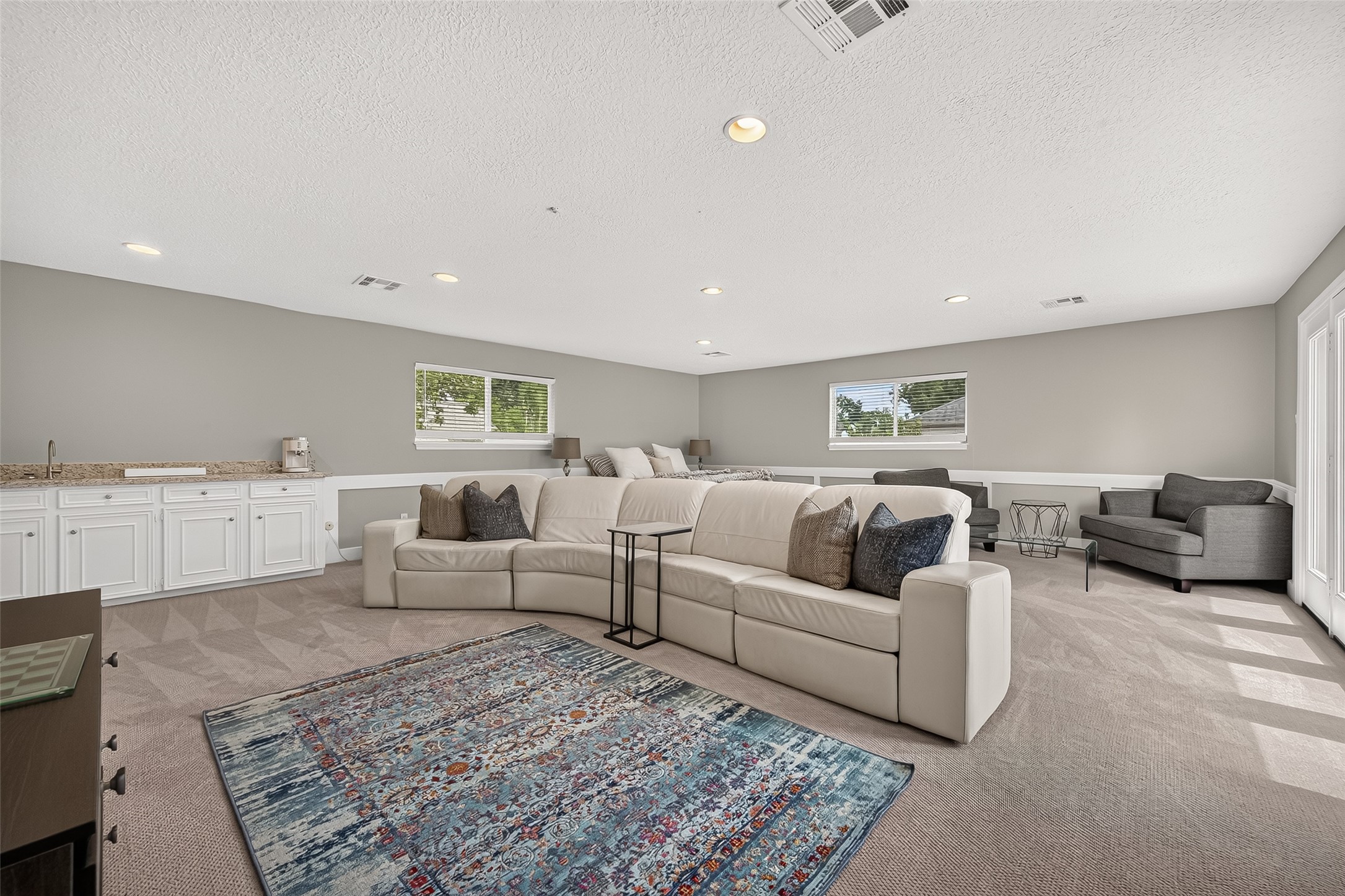 Game room/flex space
