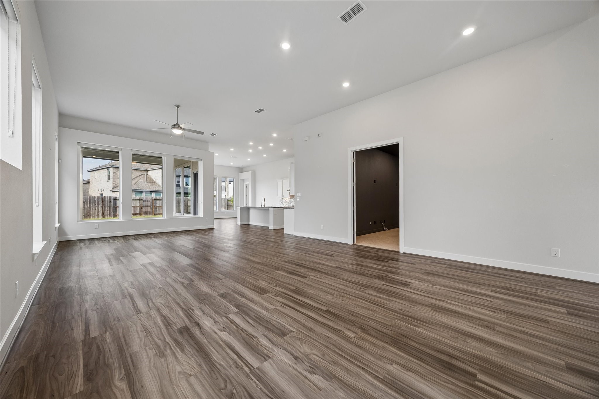 4606 Brazos Shores Drive, Sugar Land, TX 77479 4606 Brazos Shores Drive, Sugar Land, TX 77479