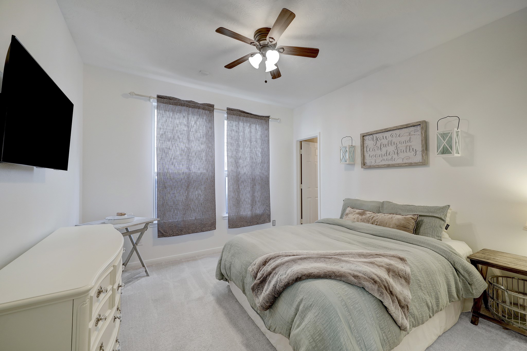 3323 Masters Point Drive, Houston, TX 77091