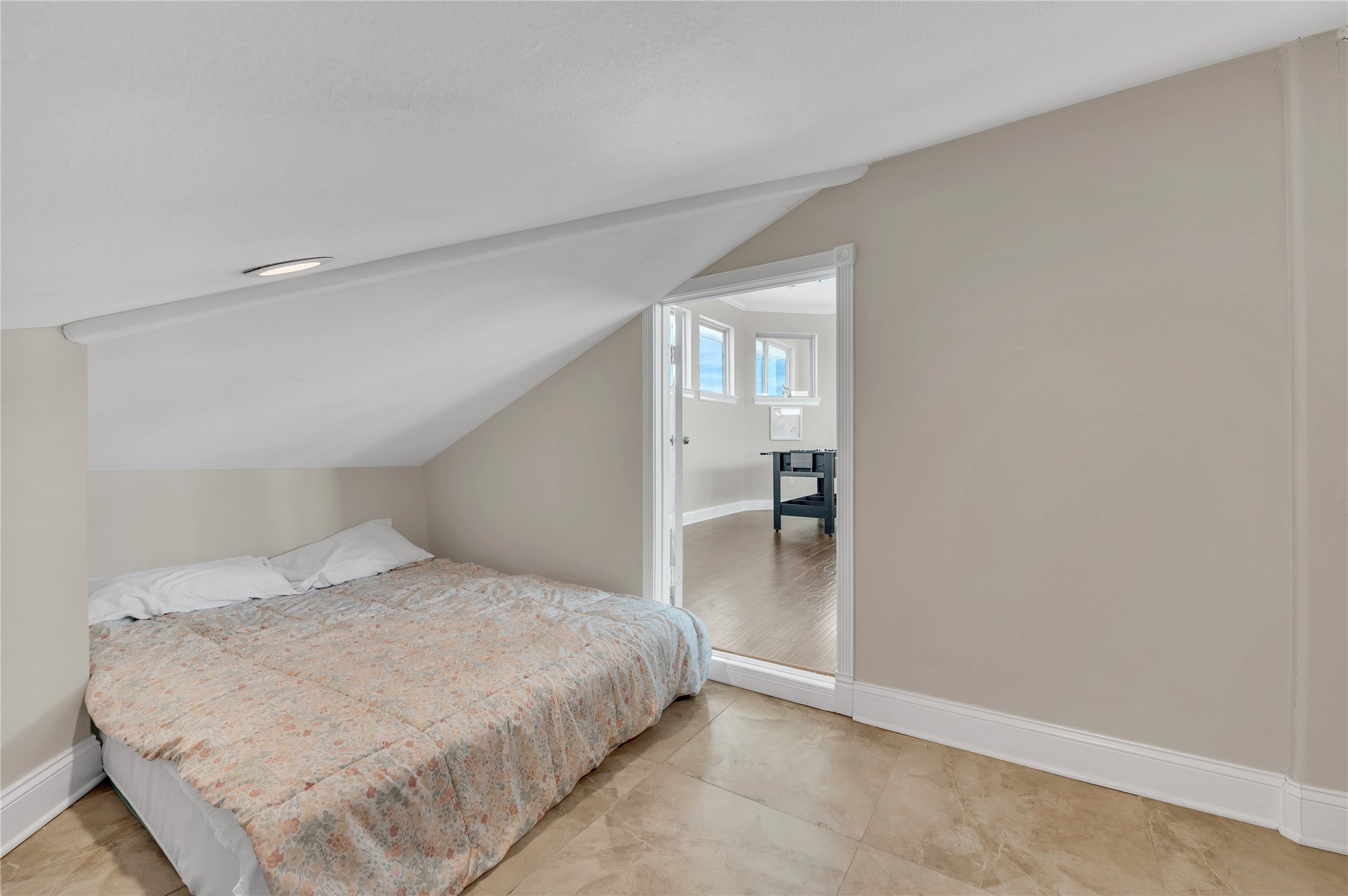615 29th Street, San Leon, TX 77539