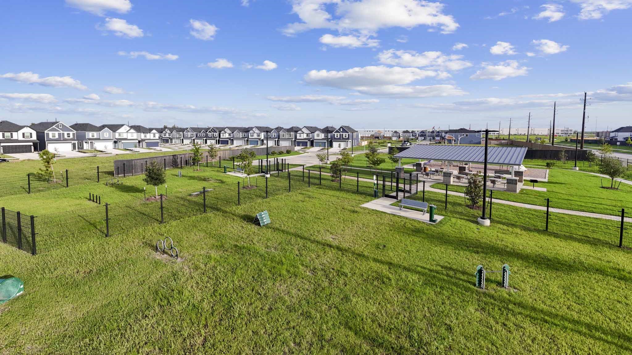 2626 McHenry Landing Lane, Houston, TX 77051