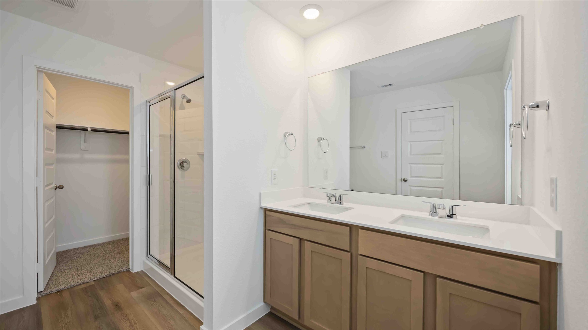 2626 McHenry Landing Lane, Houston, TX 77051