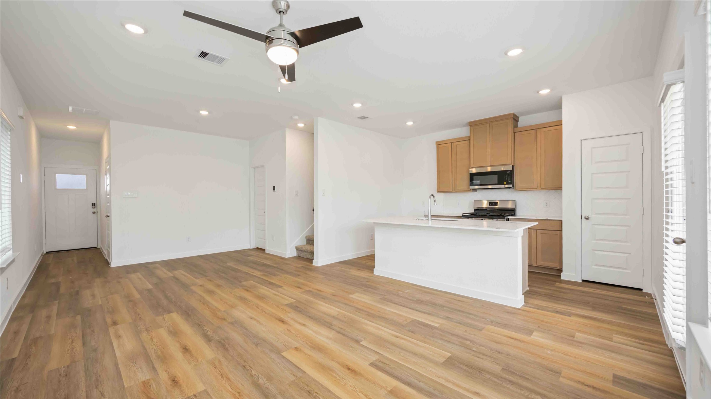 2626 McHenry Landing Lane, Houston, TX 77051