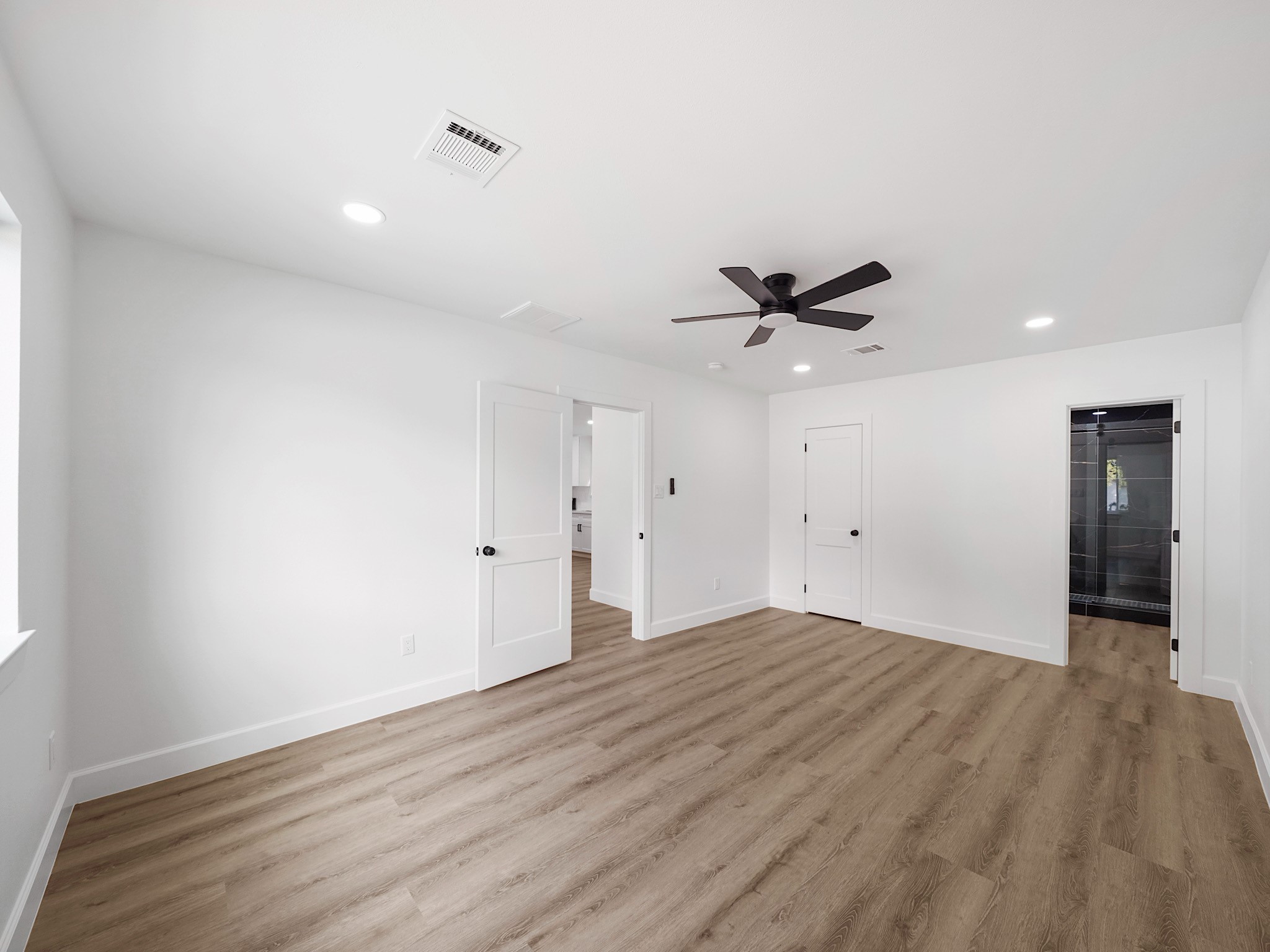 1619 Bearle Street, Pasadena, TX 77506