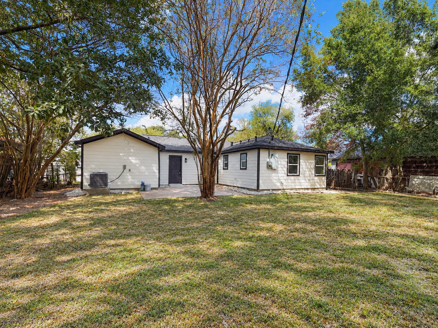 1619 Bearle Street, Pasadena, TX 77506