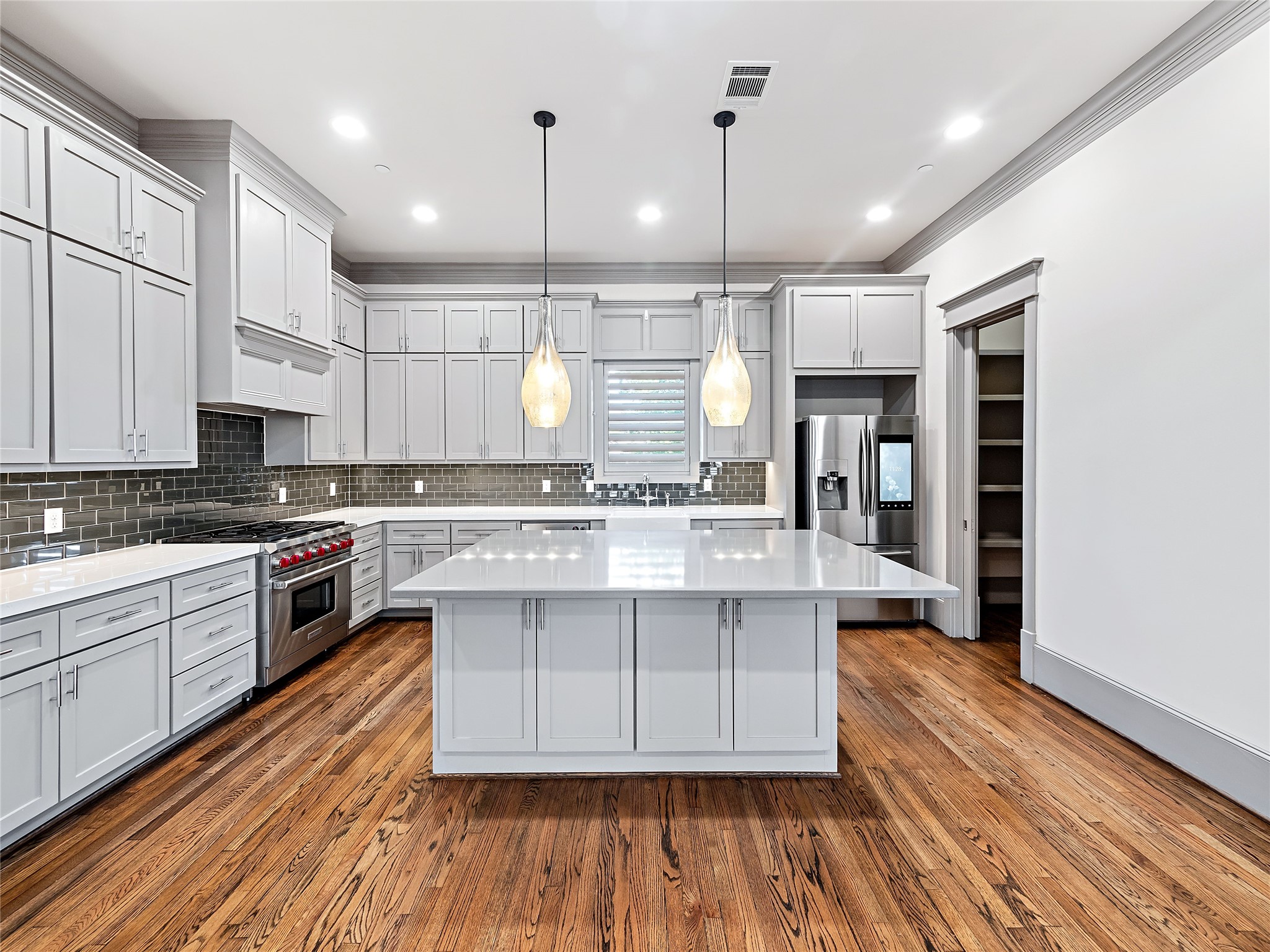 4019 Driscoll Street, Houston, TX 77098