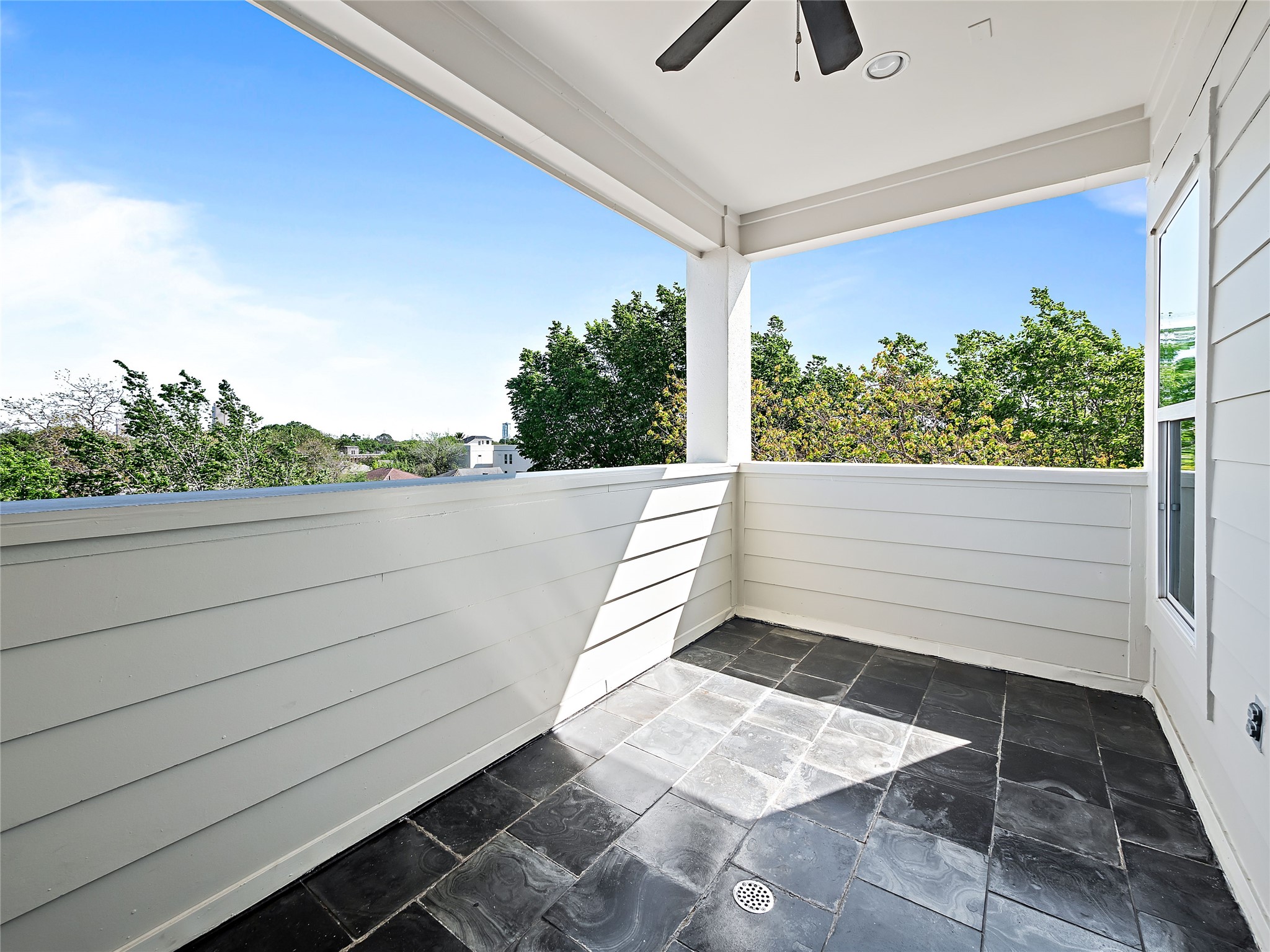 Outside Patio / Entertainment Area