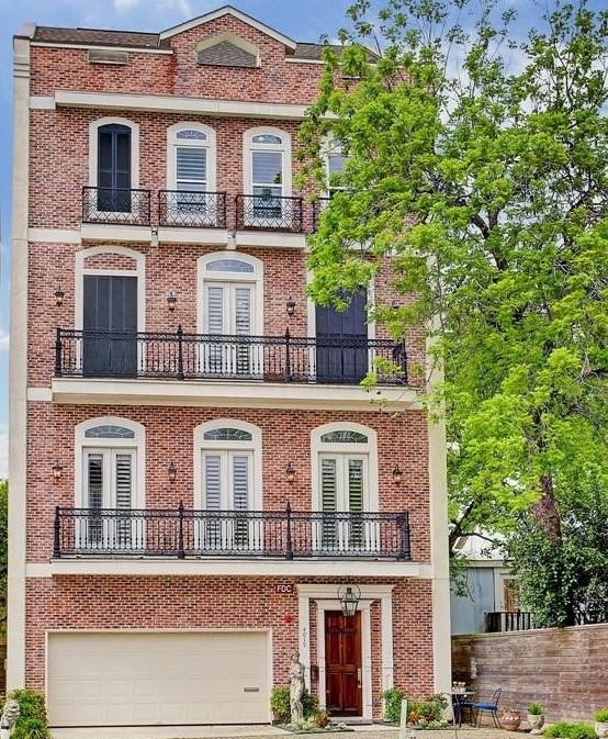 4019 Driscoll Street, Houston, TX 77098