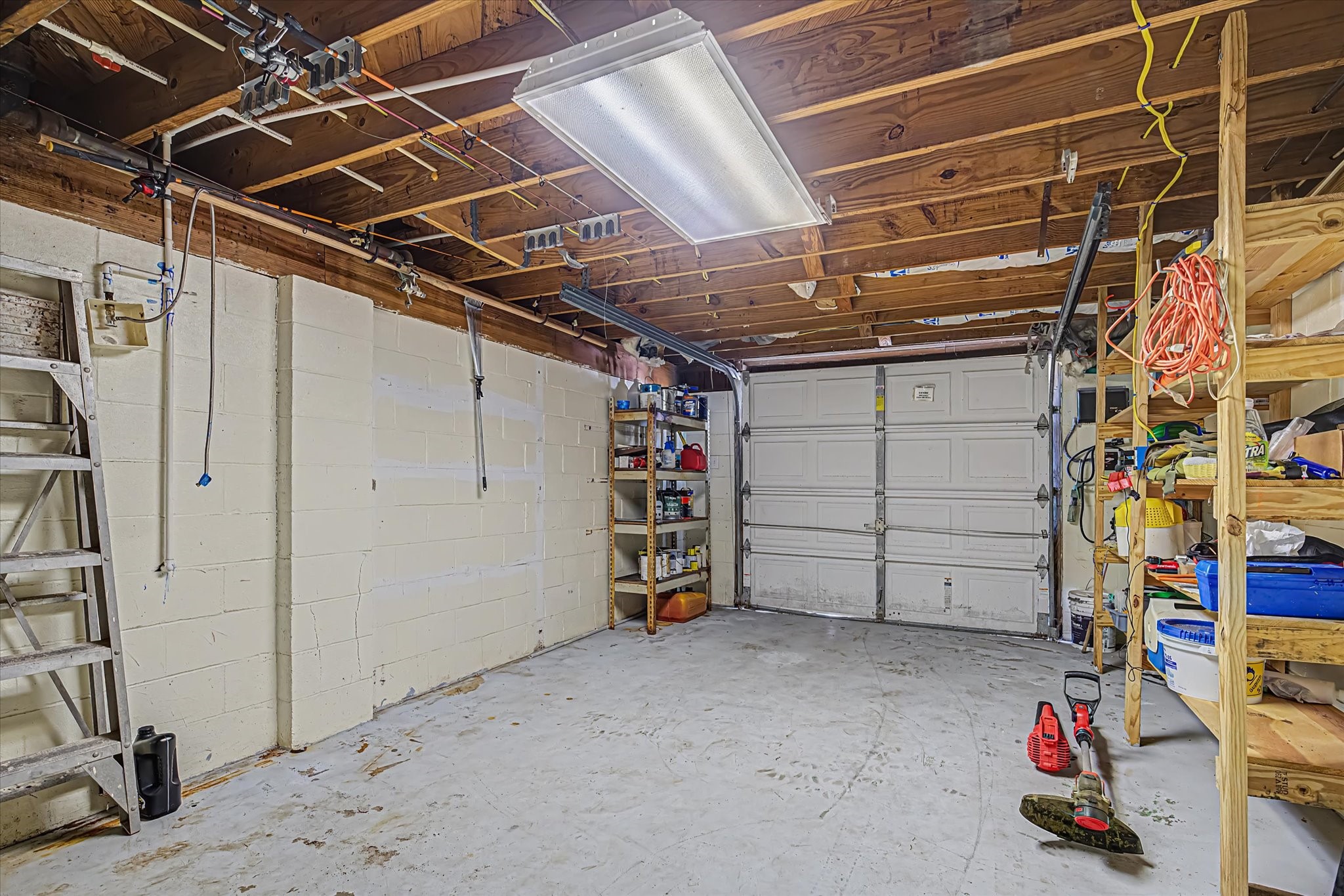 400 Ling, Bayou Vista, TX 77563