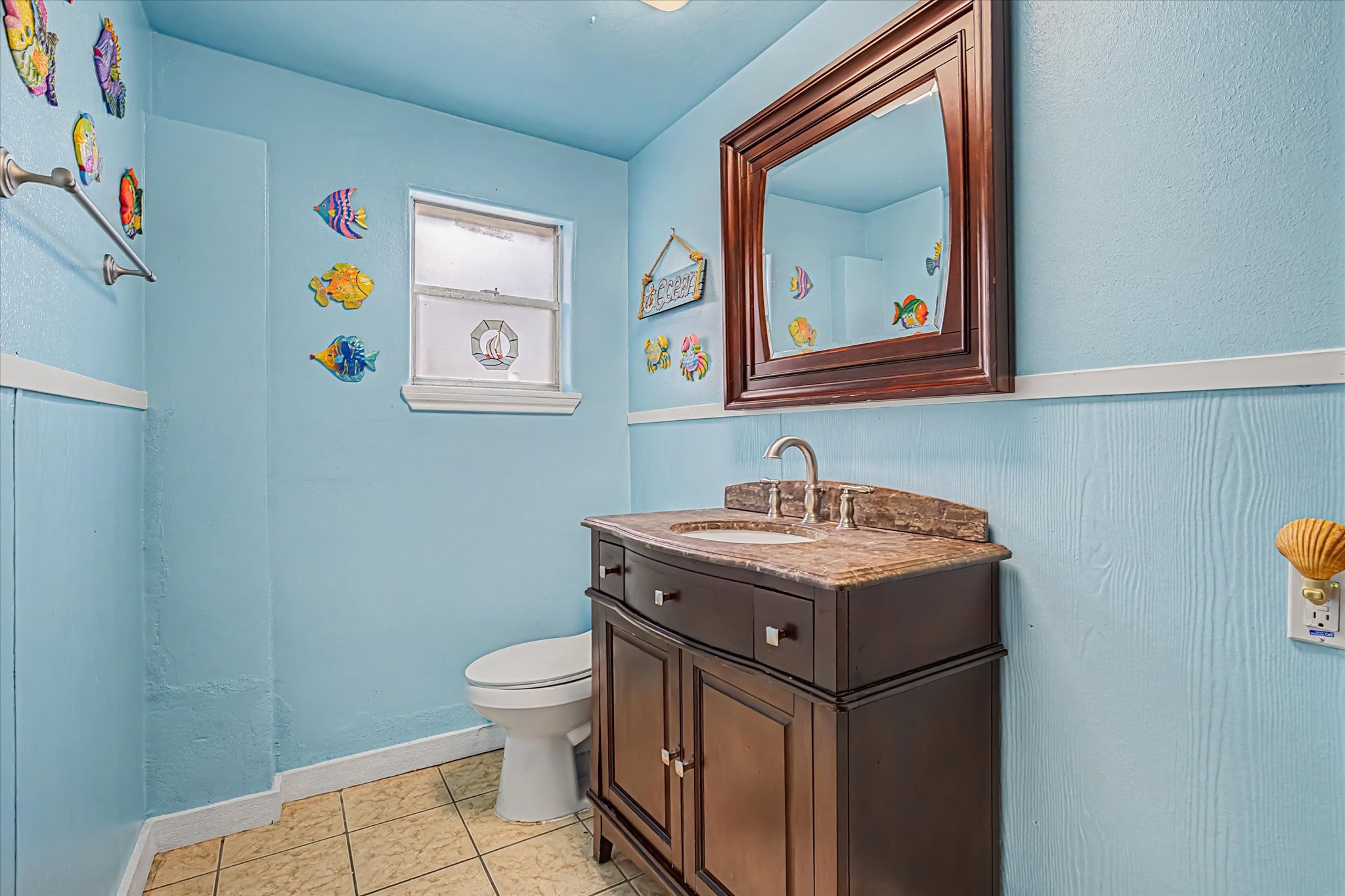 400 Ling, Bayou Vista, TX 77563