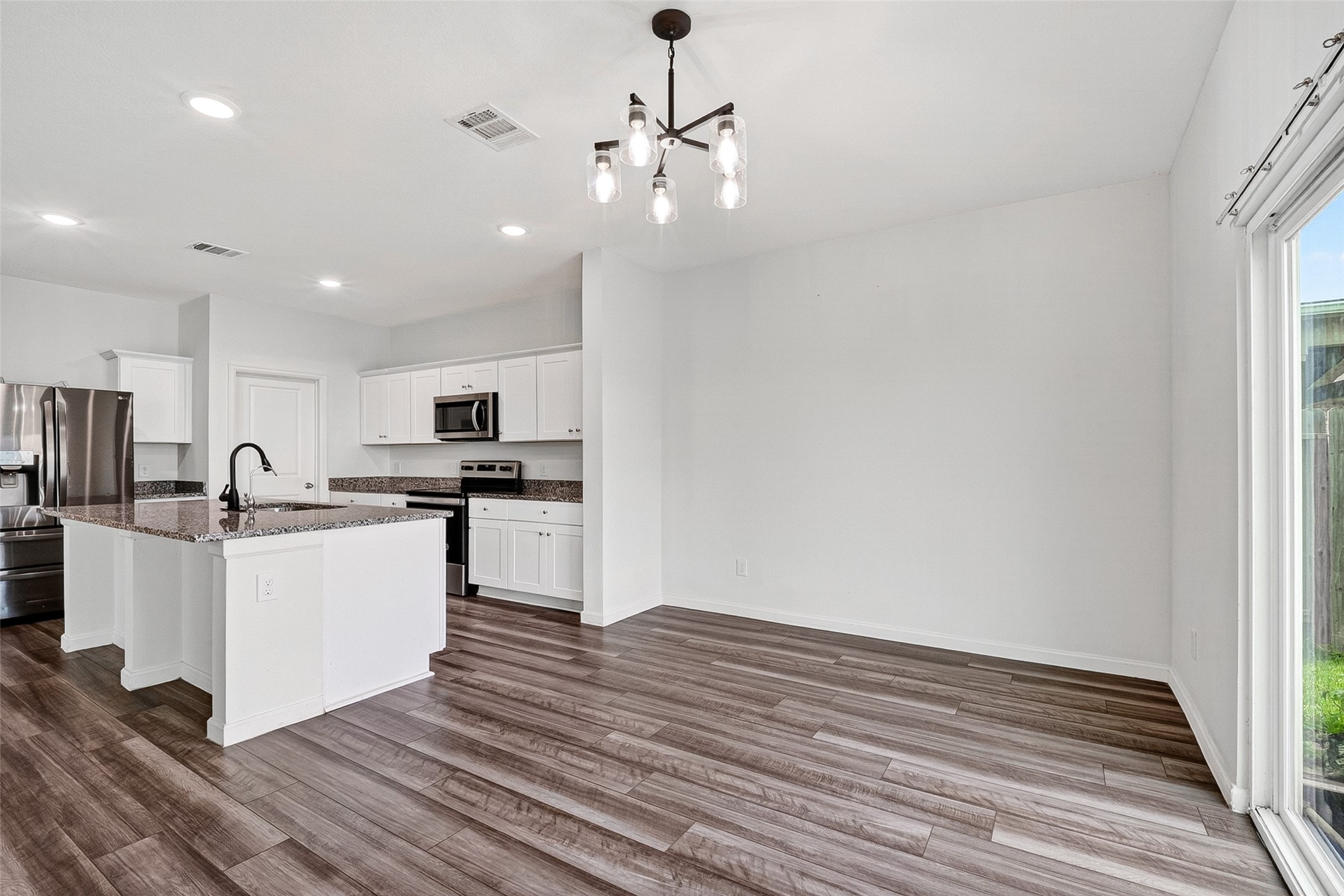 7518 Evitale Way, Houston, TX 77049