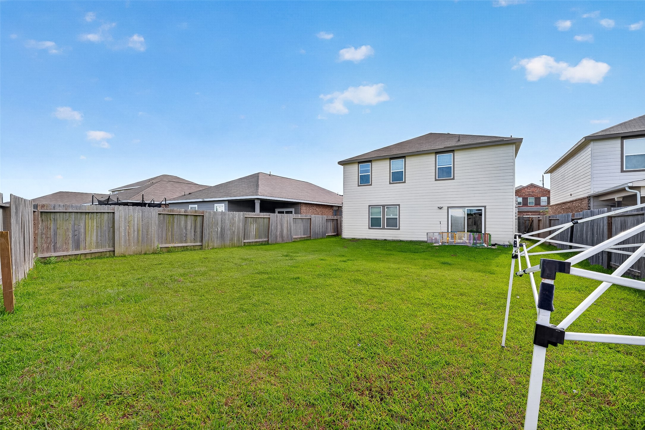 7518 Evitale Way, Houston, TX 77049