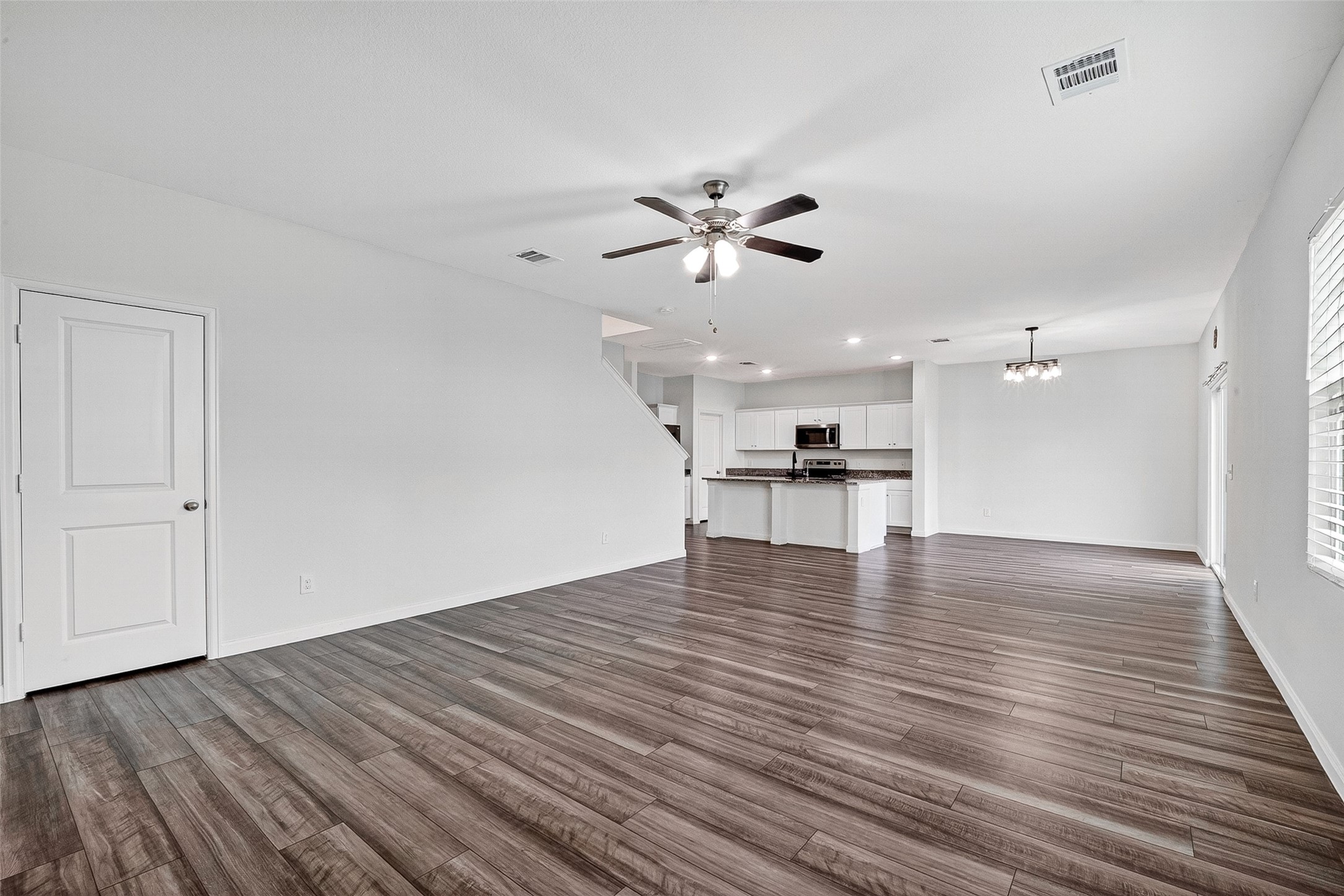 7518 Evitale Way, Houston, TX 77049