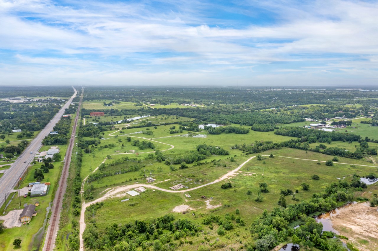 10935 Highway 6, Hitchcock, TX 77510 10935 Highway 6, Hitchcock, TX 77510