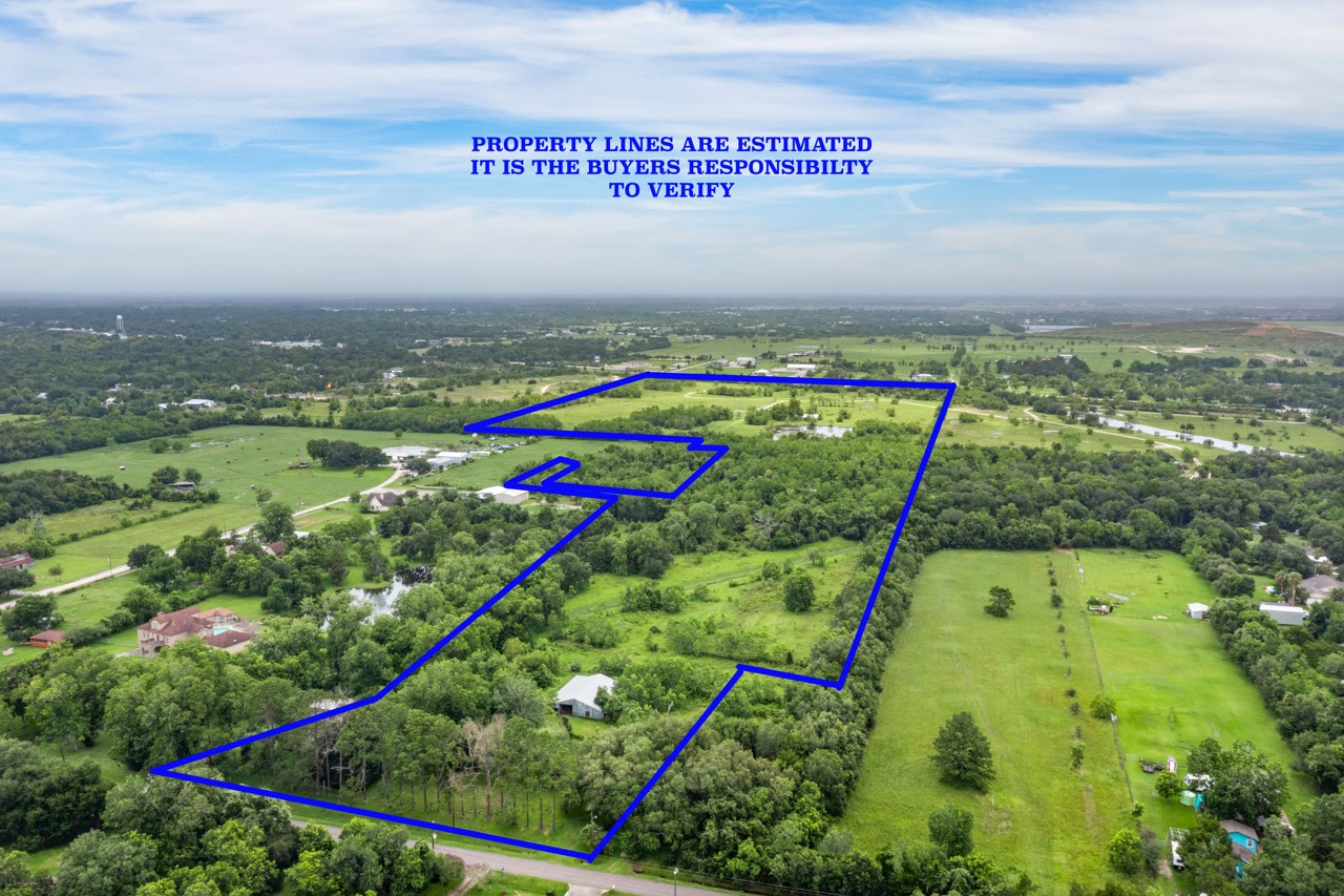 10935 Highway 6, Hitchcock, TX 77510