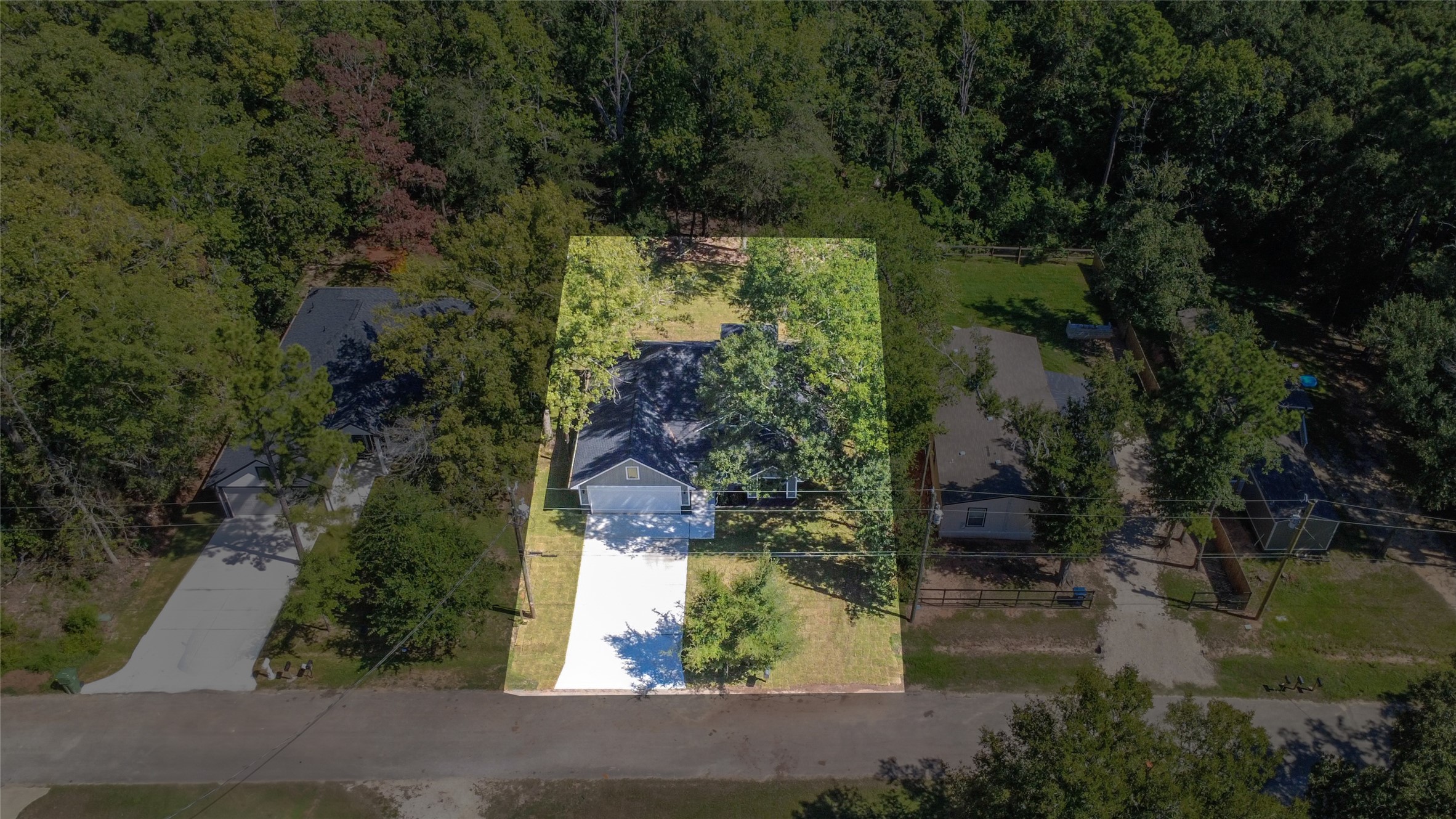 3575 Roy Bean Road, Willis, TX 77378 3575 Roy Bean Road, Willis, TX 77378