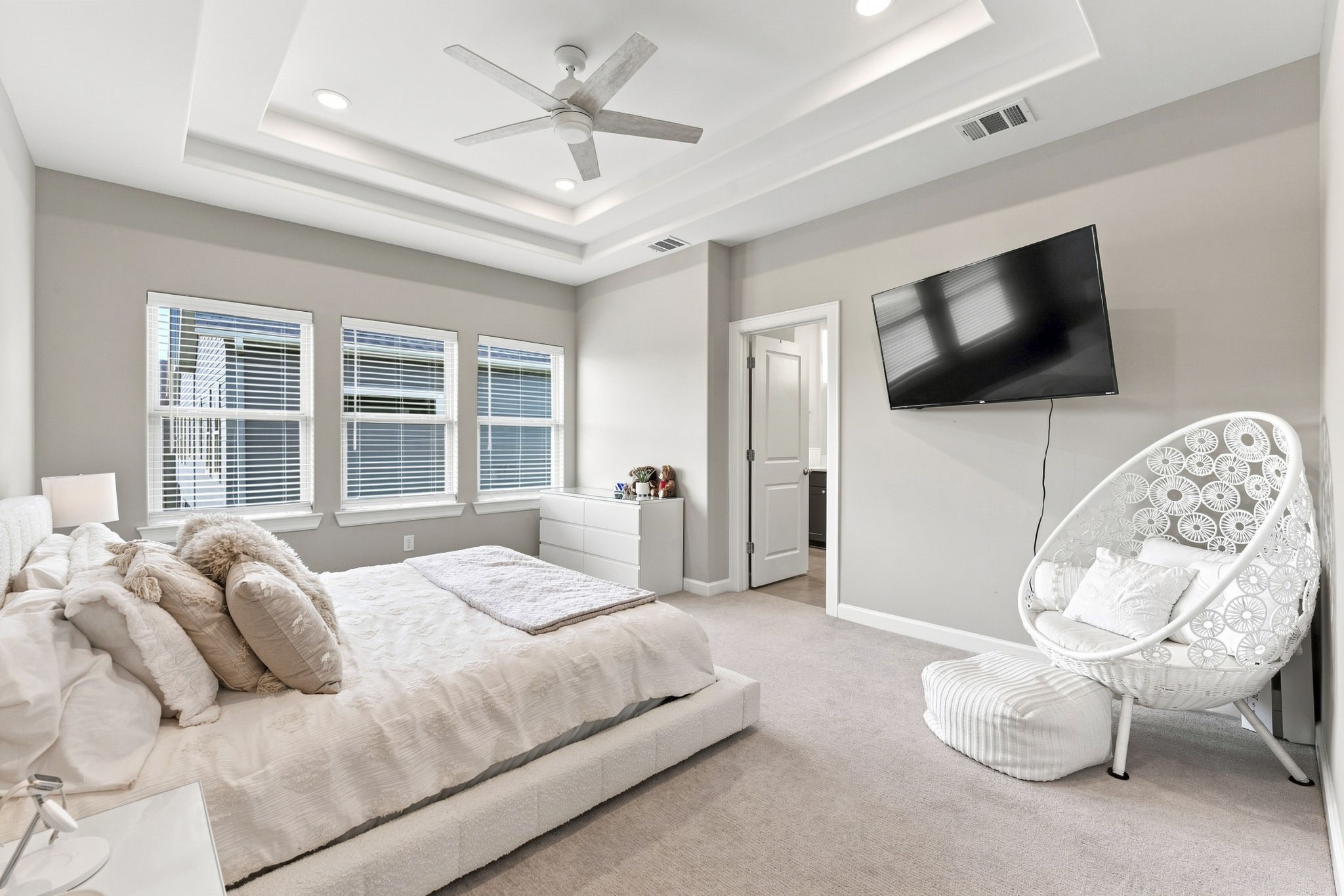 6020 T C Jester Boulevard, Houston, TX 77091