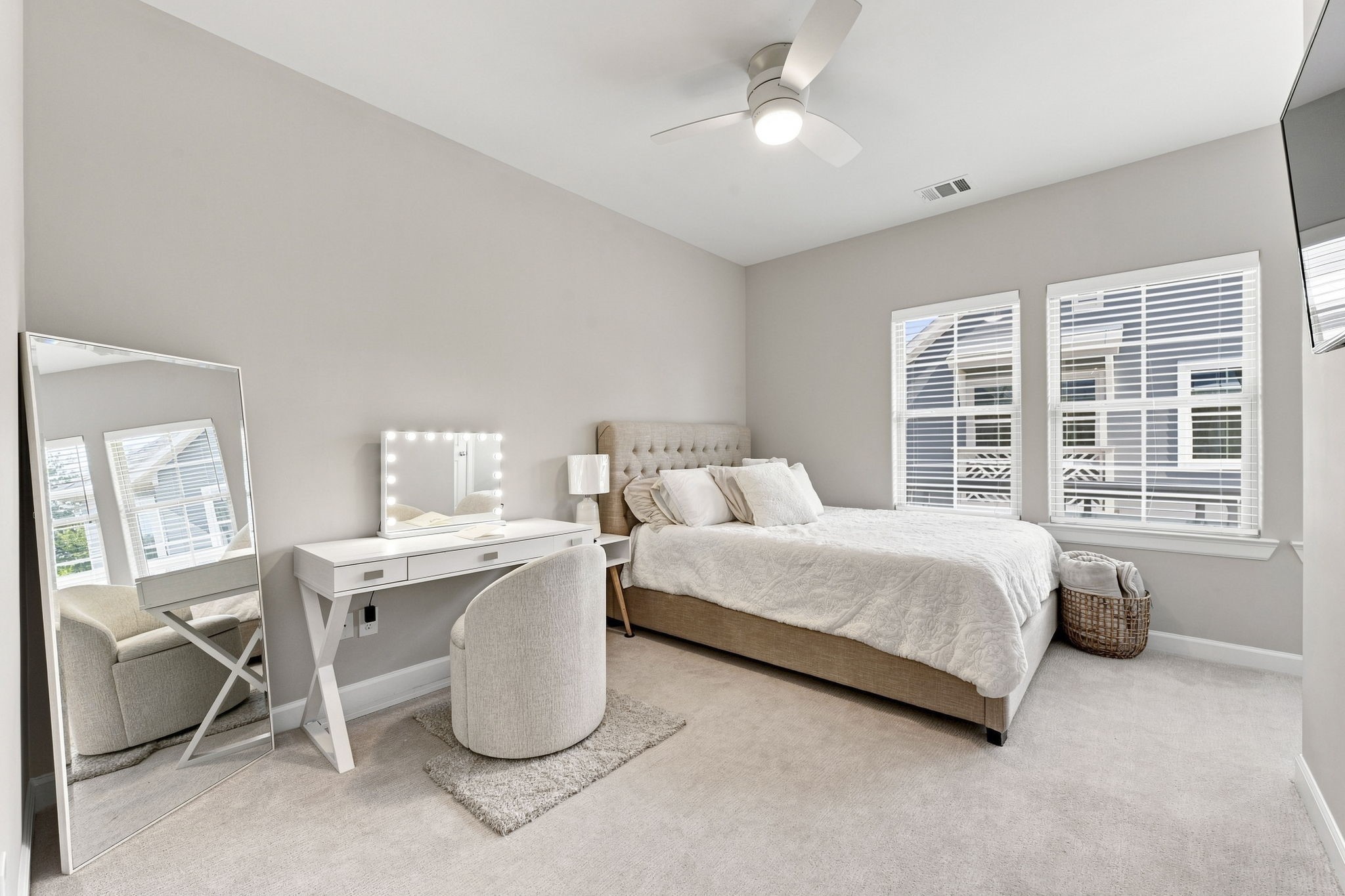 6020 T C Jester Boulevard, Houston, TX 77091