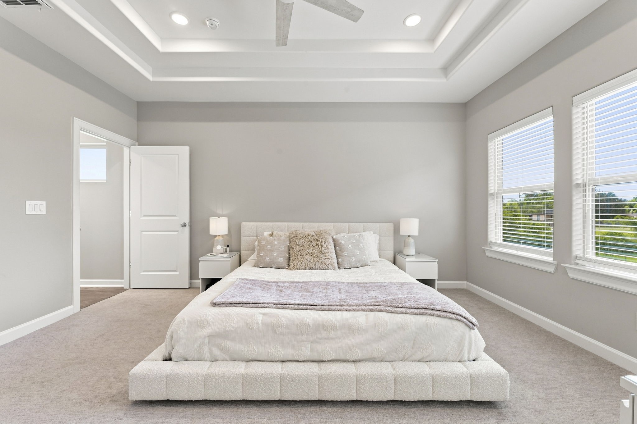 6020 T C Jester Boulevard, Houston, TX 77091