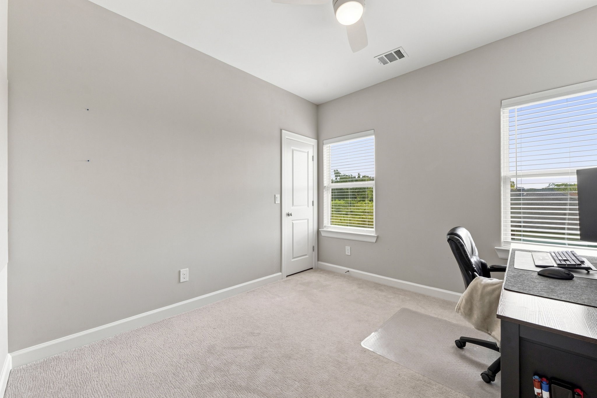 6020 T C Jester Boulevard, Houston, TX 77091