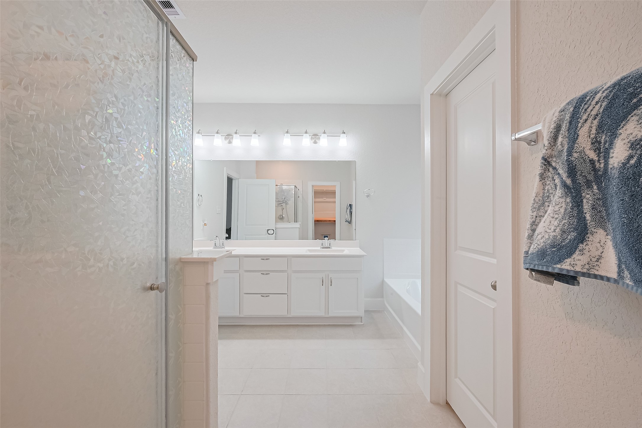200 Catalina Cove Drive, Katy, TX 77493