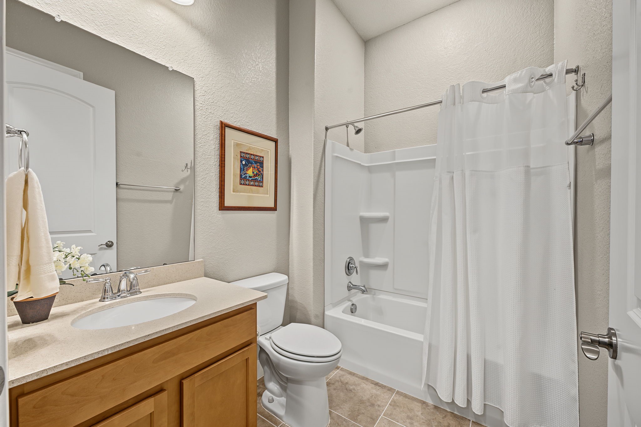 Full Bathroom #2