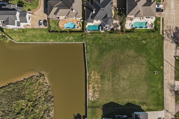 923 Davis Road, League City, TX 77573