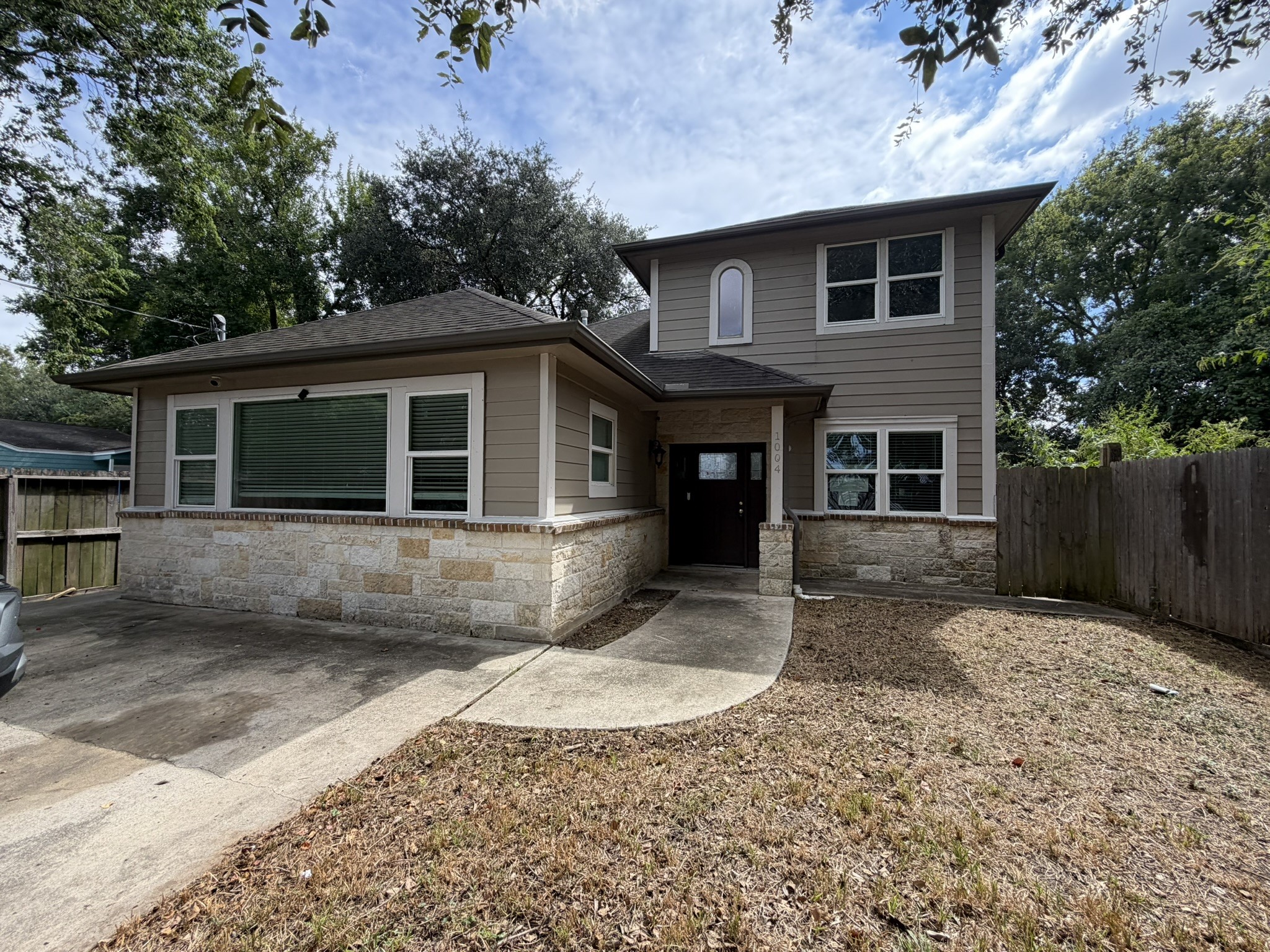 1004 Bonnie Street, South Houston, TX 77587