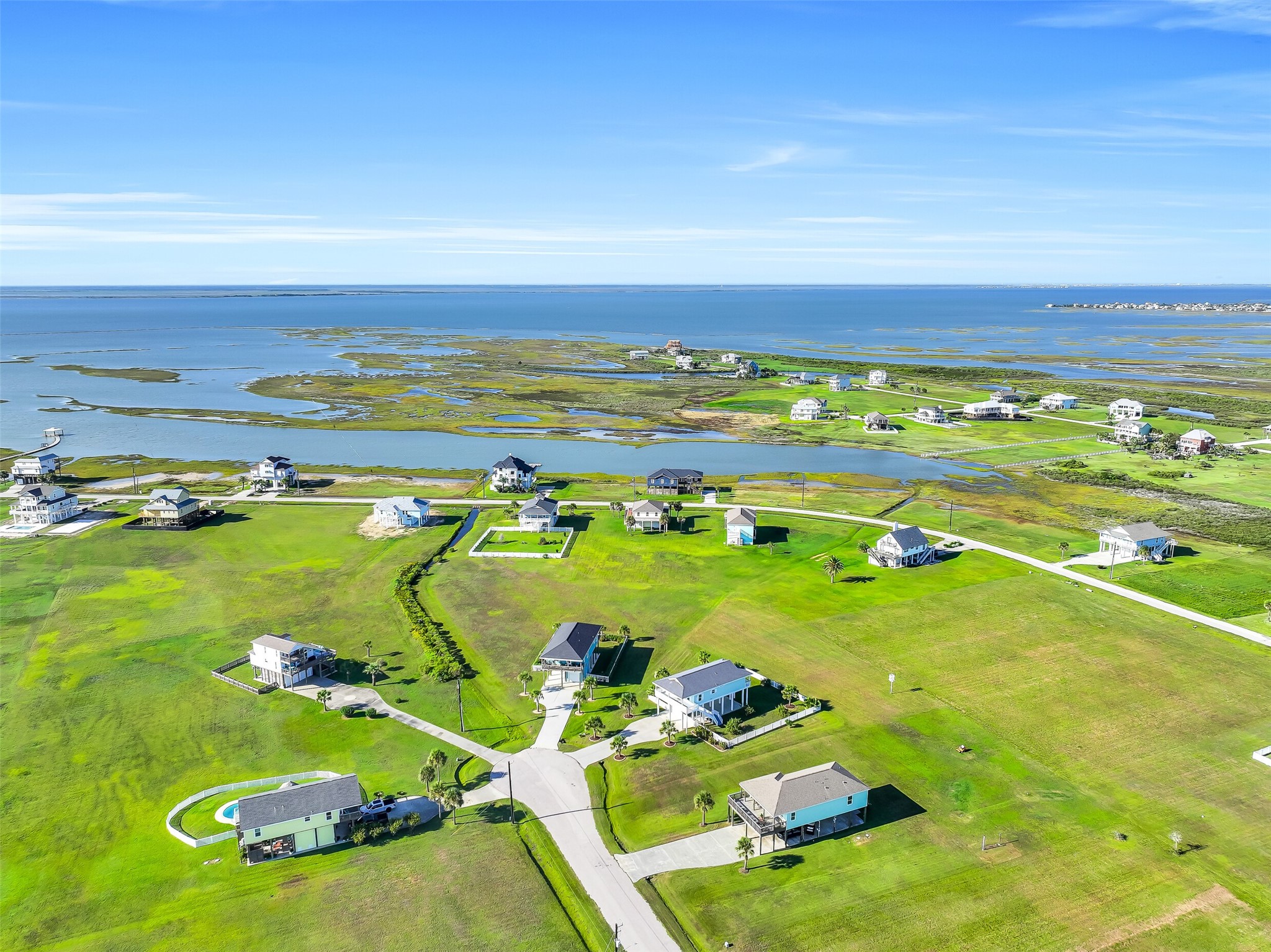 3911 Warrior Court, Galveston, TX 77554