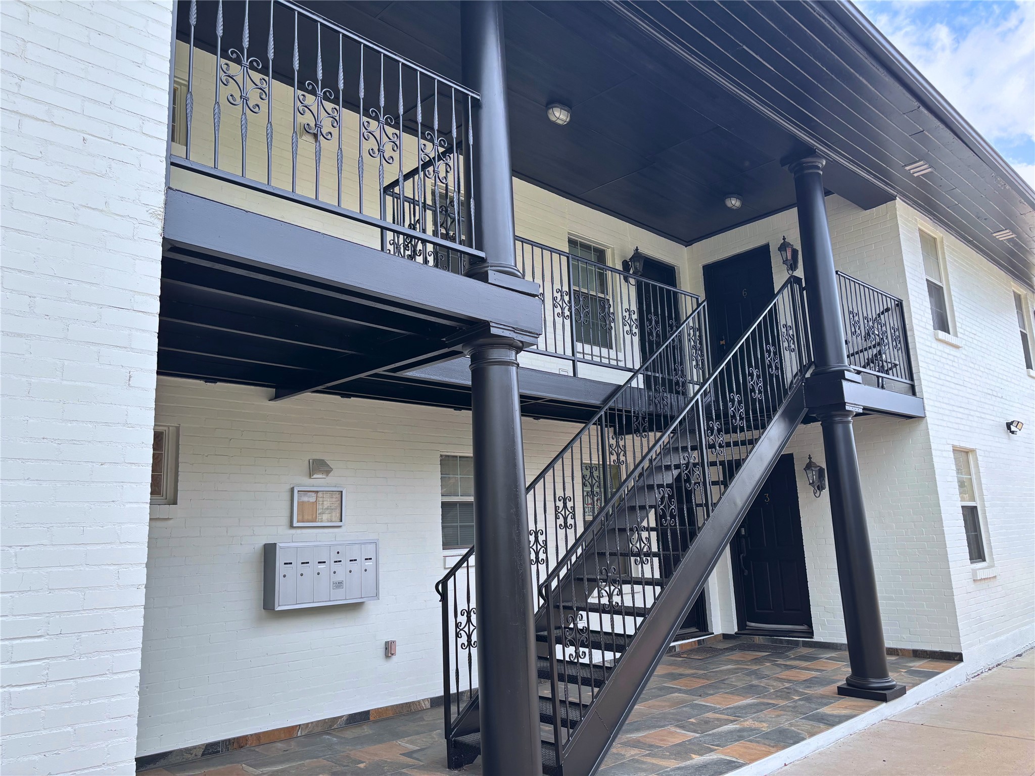 2030 Portsmouth Street, #2, Houston, TX 77098