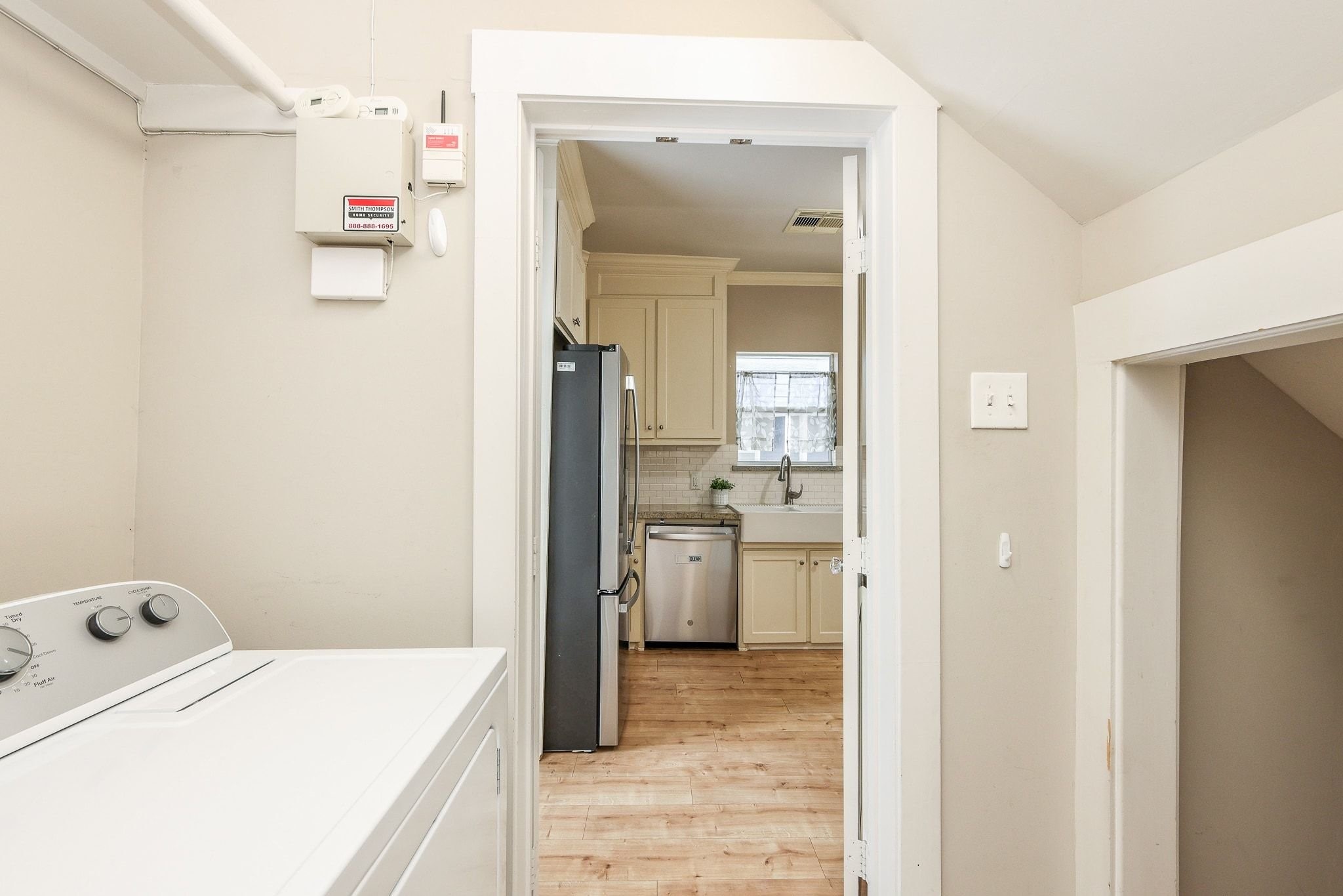 1307 Walton Street, Houston, TX 77009