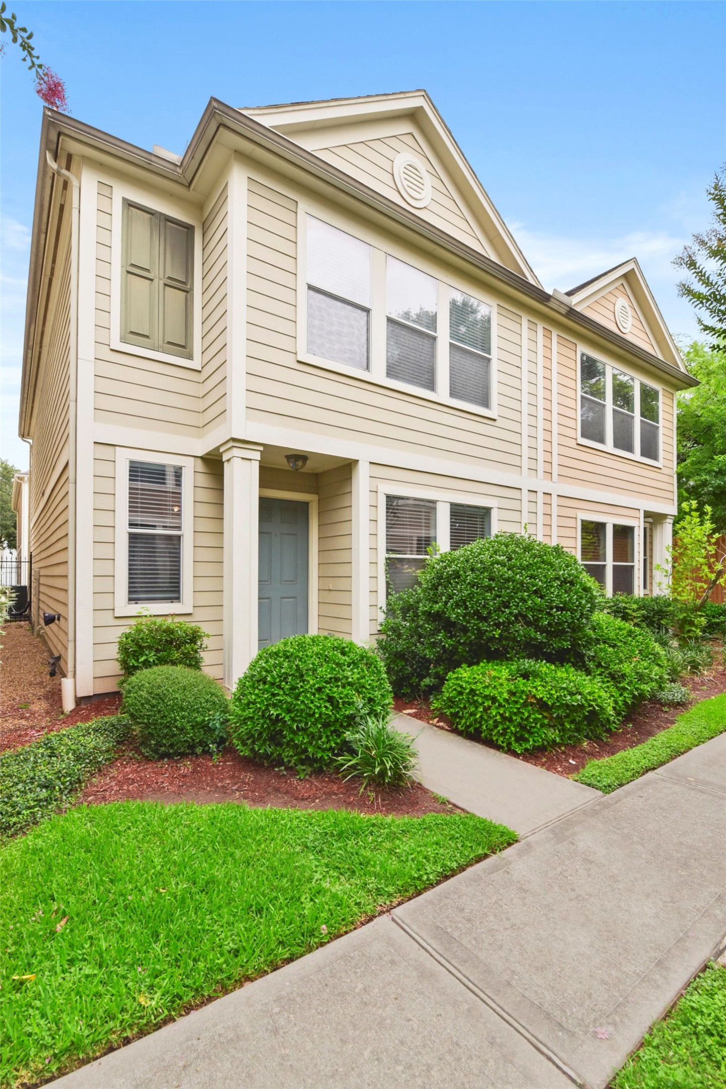 1313 Paige Street, Houston, TX 77003 1313 Paige Street, Houston, TX 77003