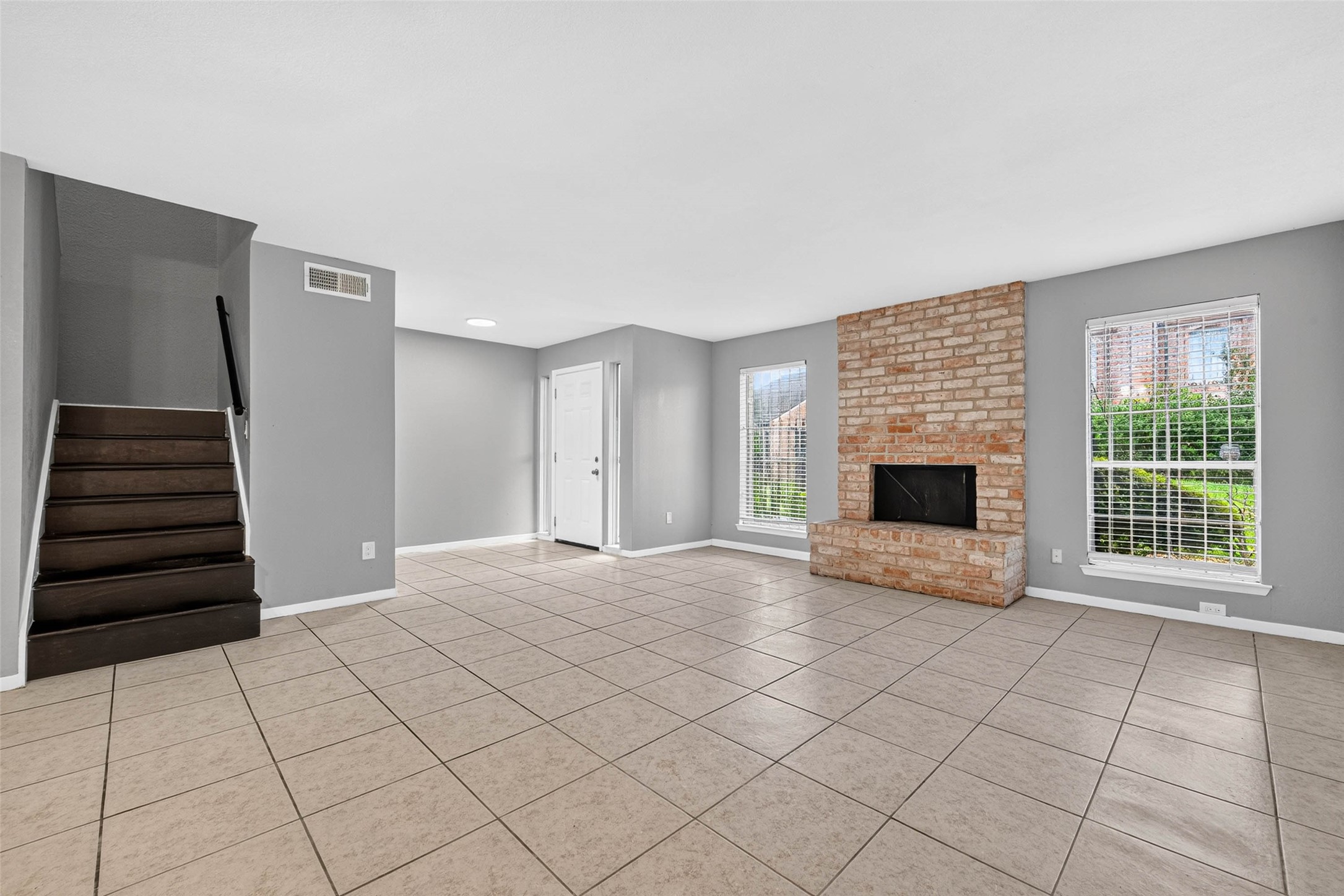 10708 Bexley Drive, Houston, TX 77099