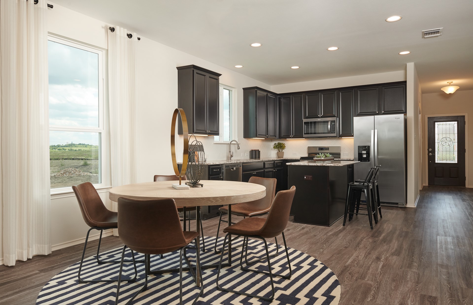 MODEL HOME images may NOT be consistent with the finished product. MODEL HOME images may NOT be consistent with the finished product.