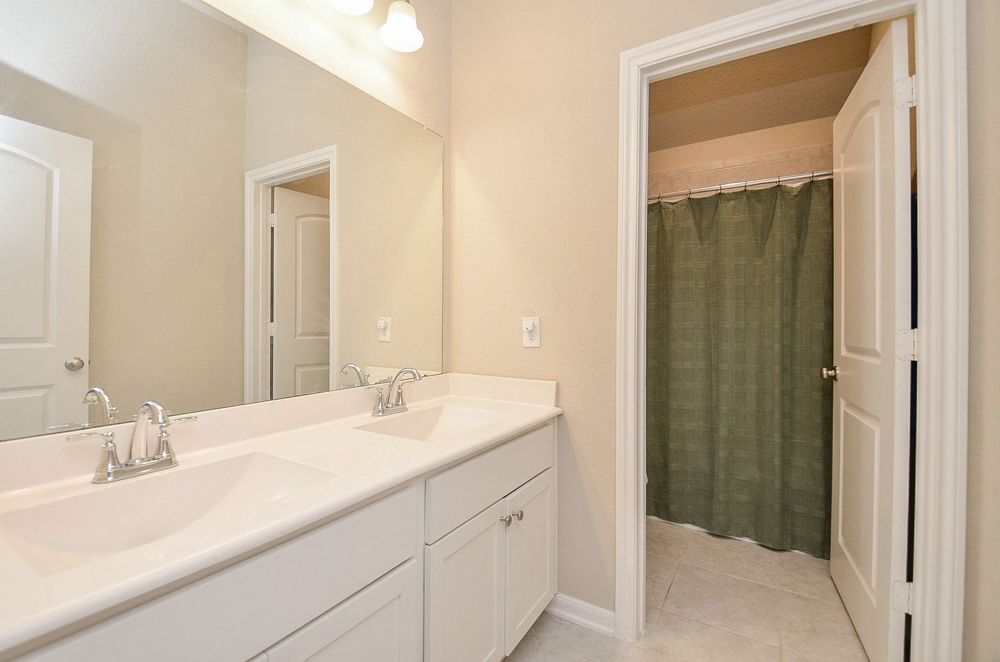 A full bathroom is also located on the second floor