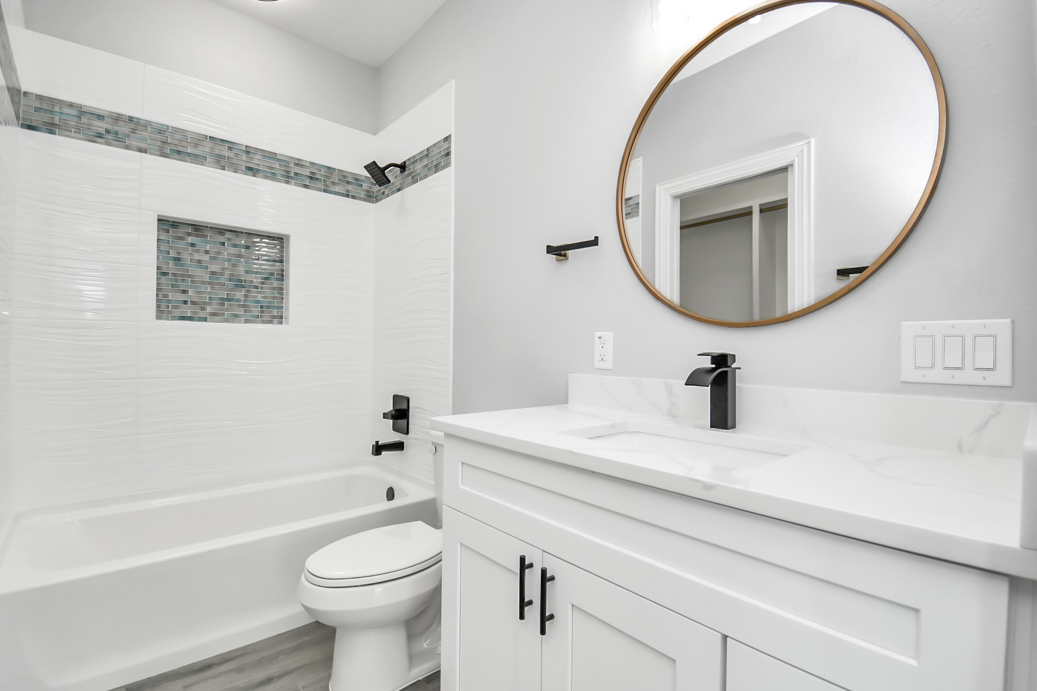 1008 20th Street, Dickinson, TX 77539