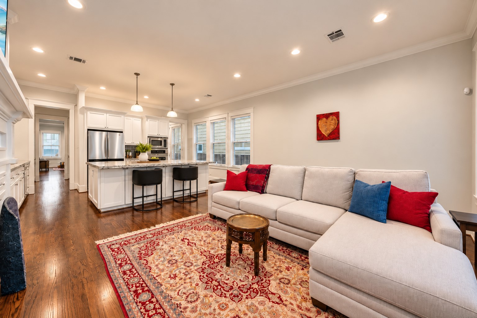 832 Nicholson Street, Houston, TX 77007