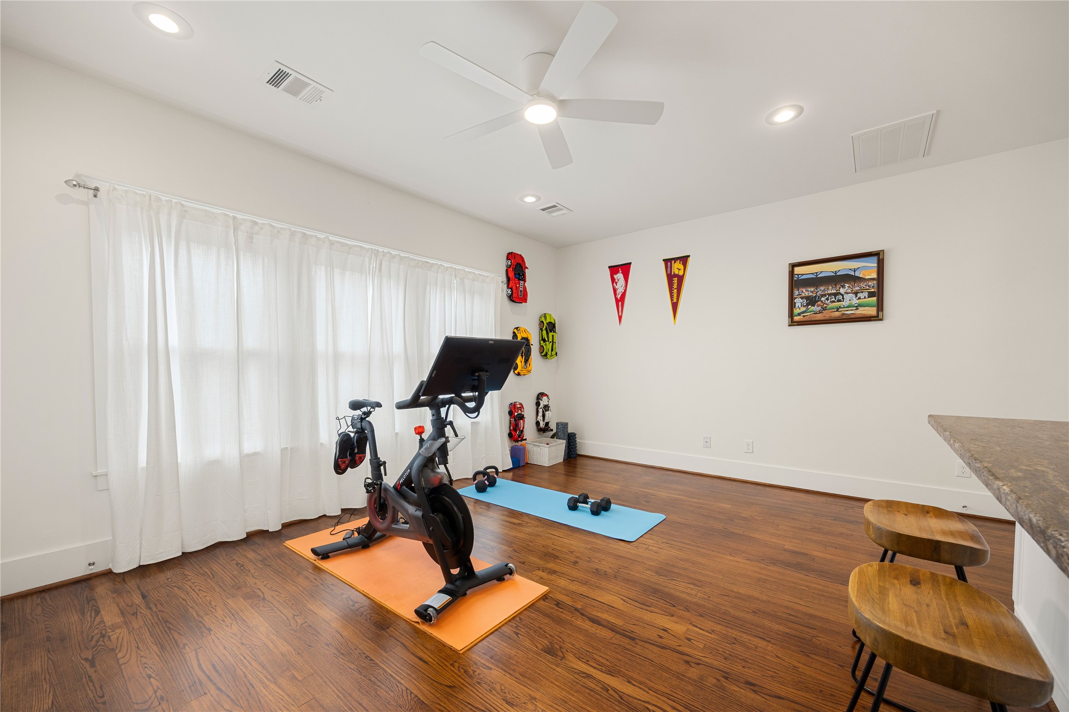 Another view of the 456 SF garage apartment highlights its flexible layout for guests, a private office or exercise space.