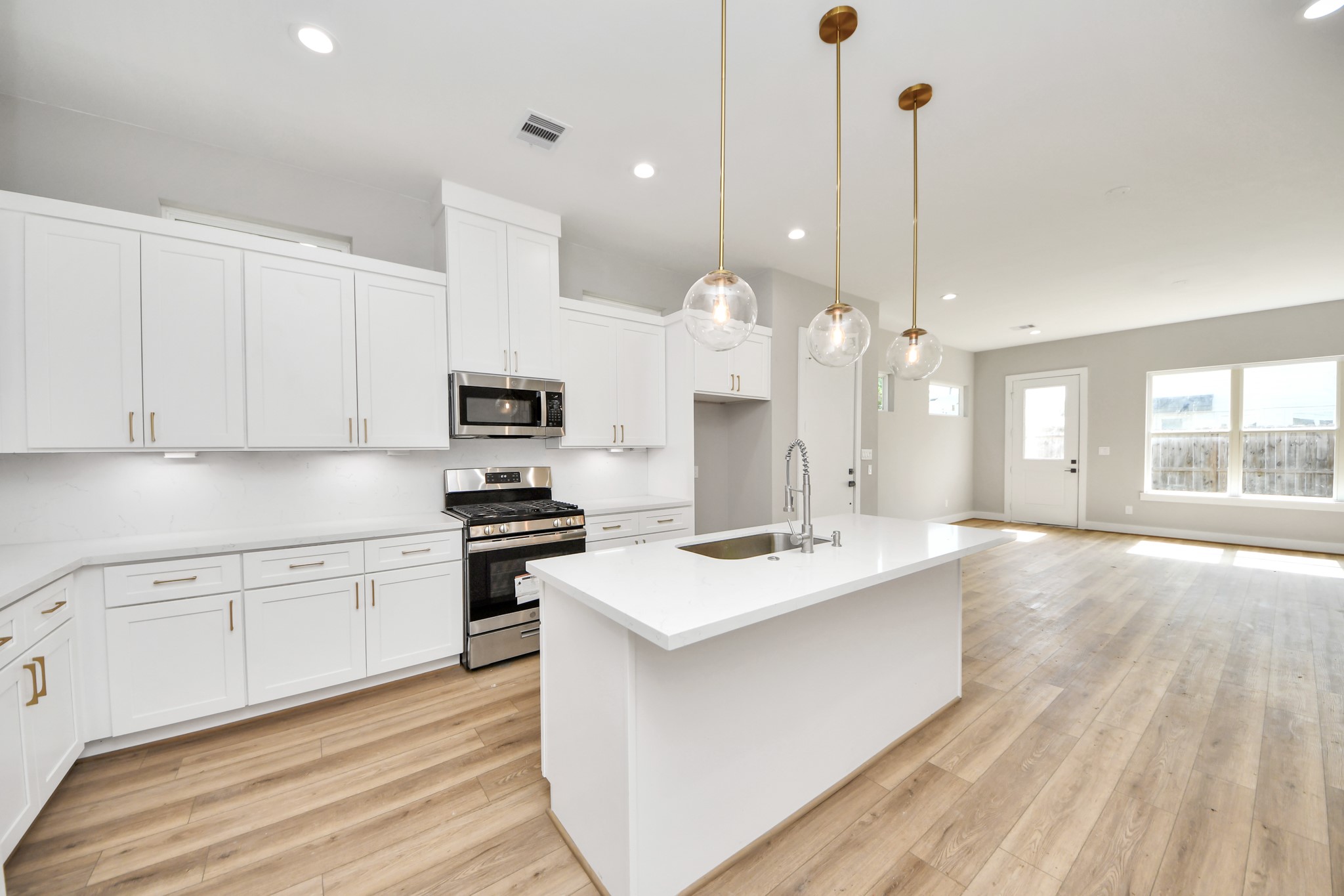 6409 Goforth Street, Houston, TX 77021