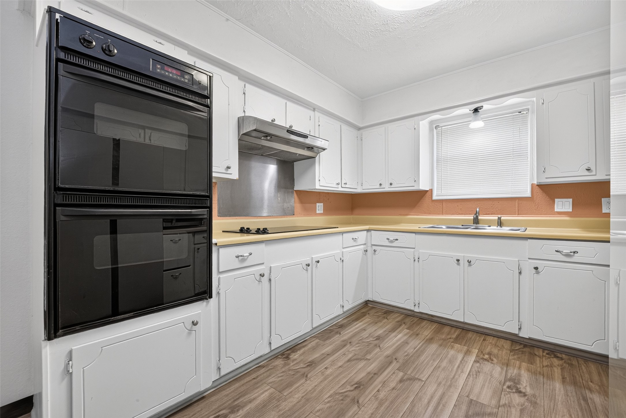 2226 Viola Drive, League City, TX 77573
