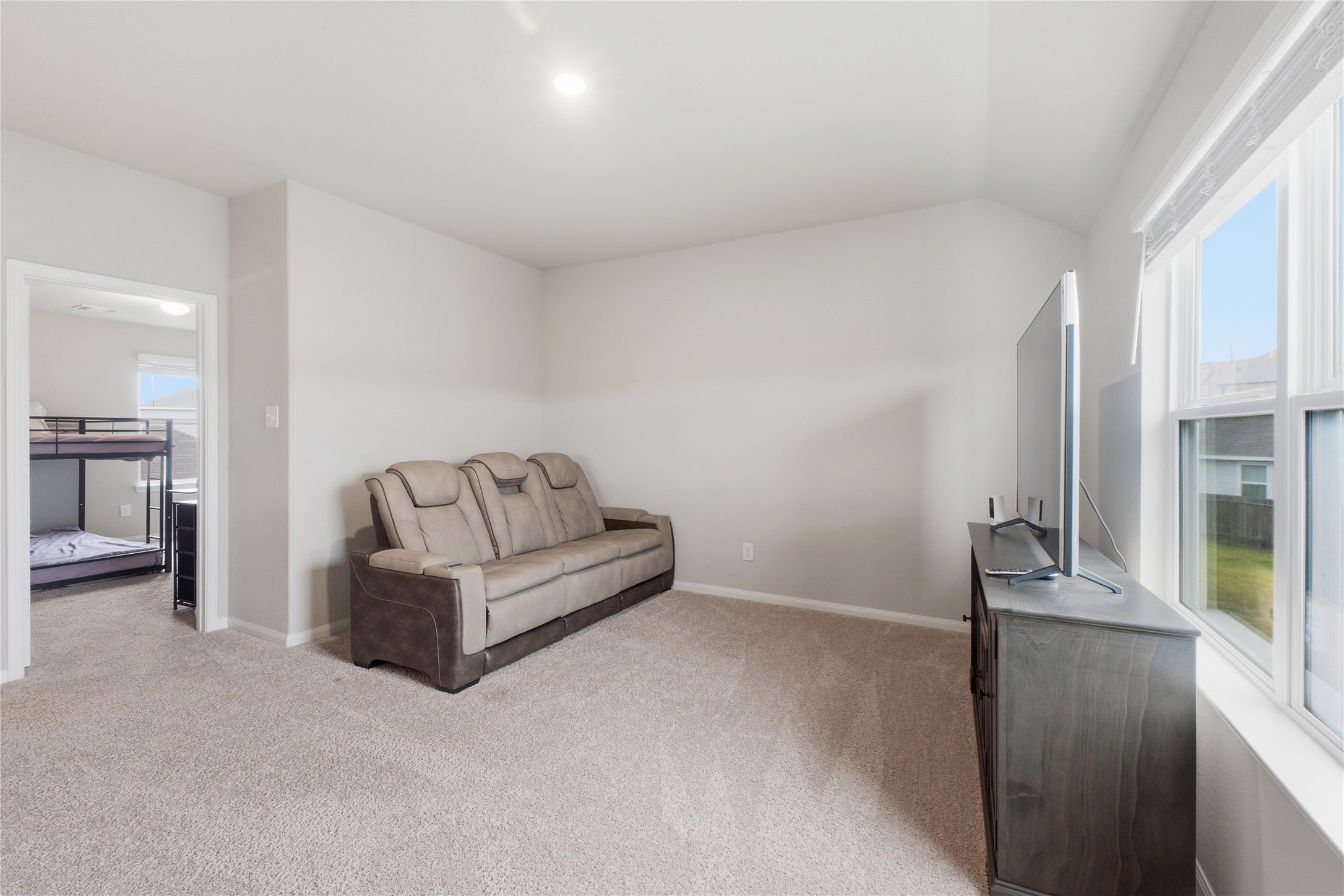 Gameroom/Family room