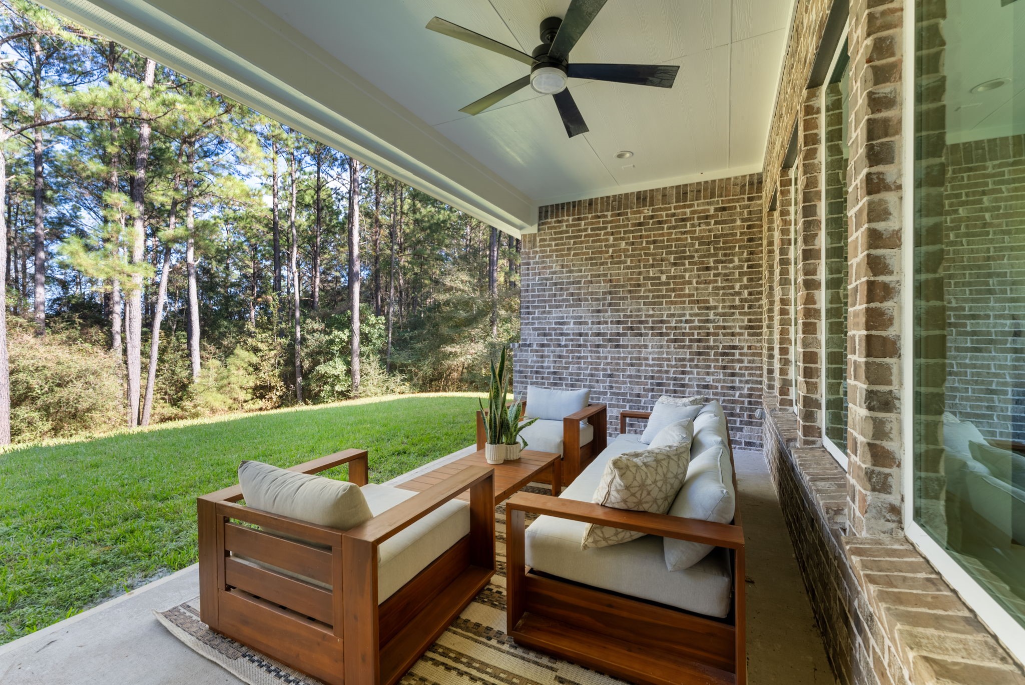 Enjoy spectacular views of the surrounding trees and nature from the comfort of the covered lanai.