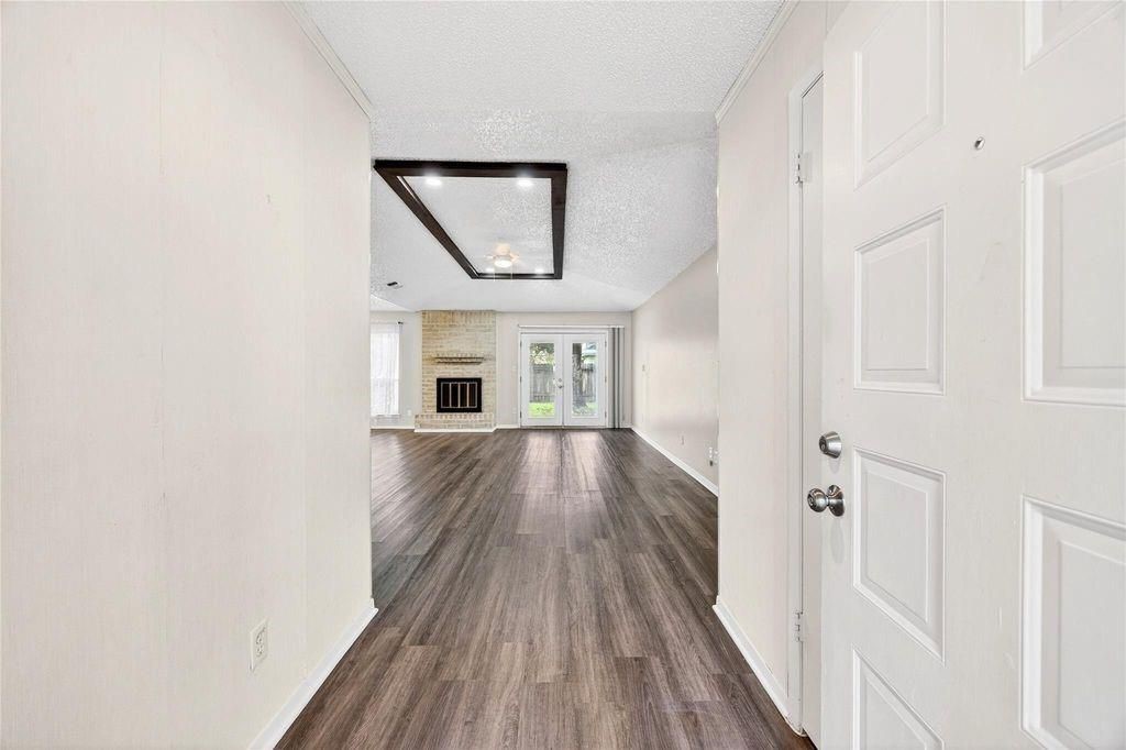 11103 Bellerive Drive, Houston, TX 77072