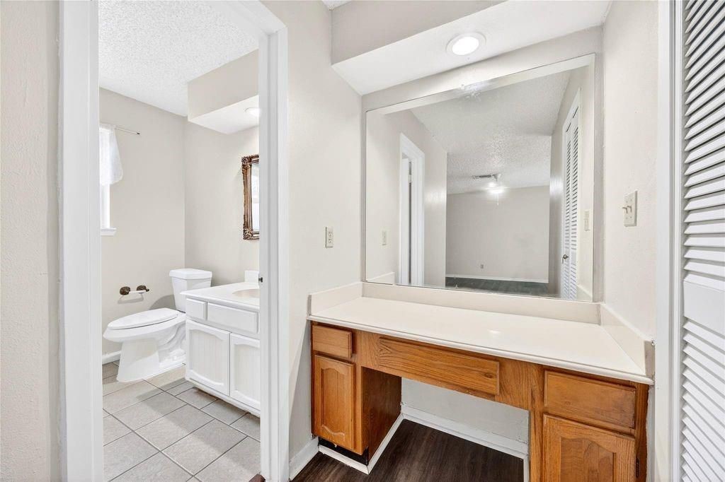 11103 Bellerive Drive, Houston, TX 77072
