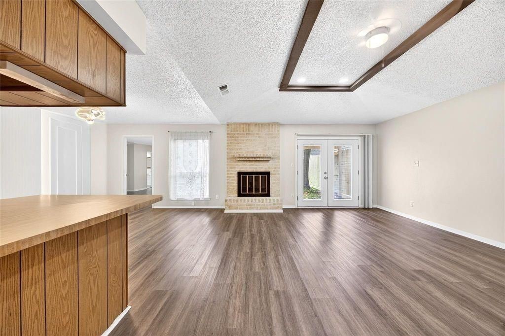 11103 Bellerive Drive, Houston, TX 77072
