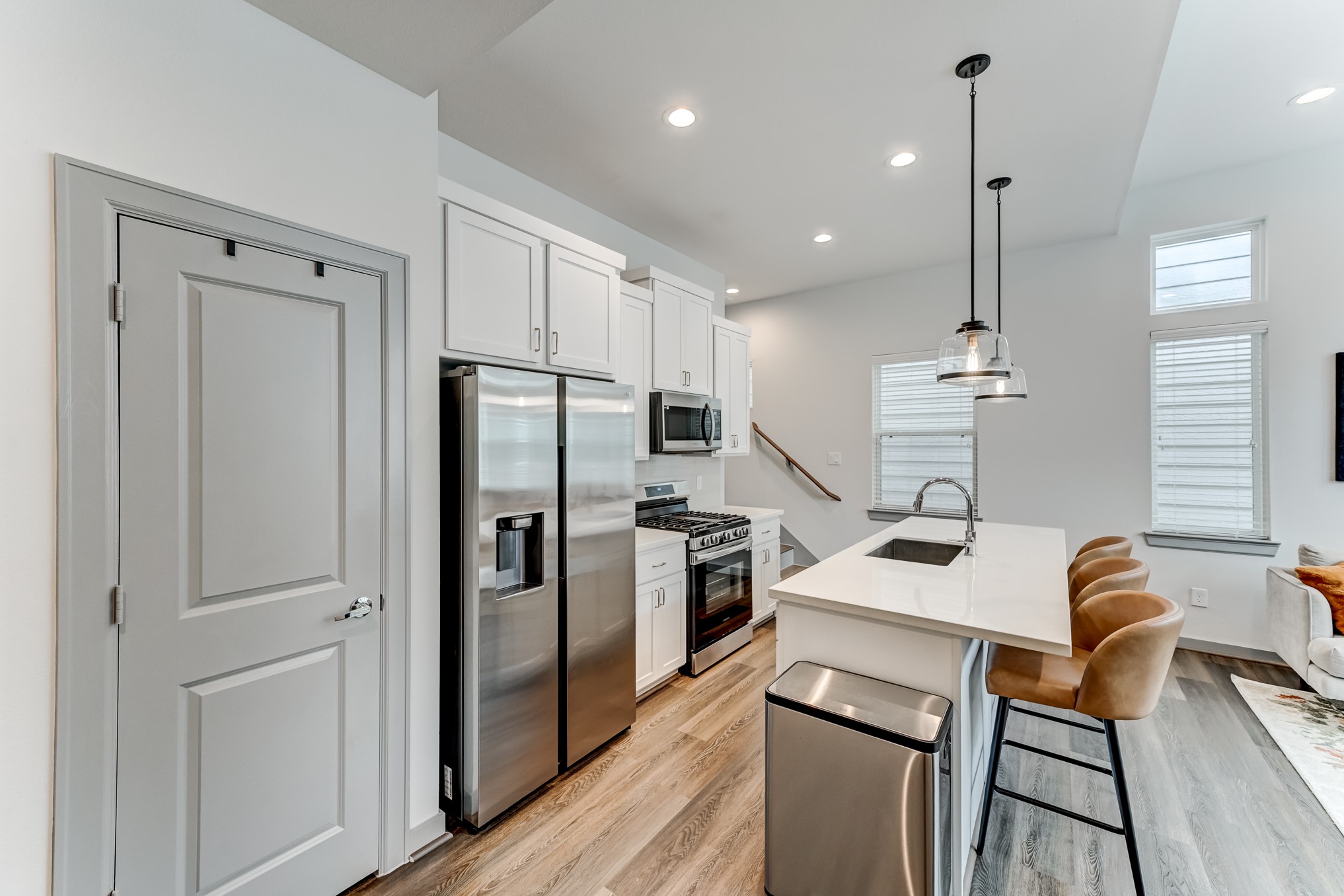 737 N Emile Street, Houston, TX 77020