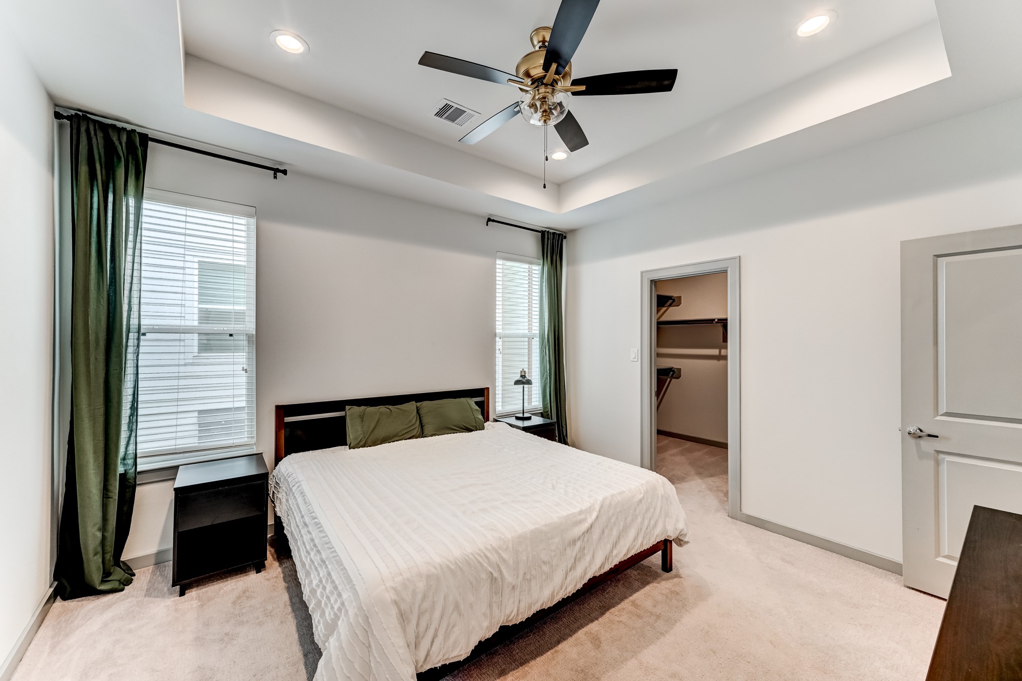 737 N Emile Street, Houston, TX 77020