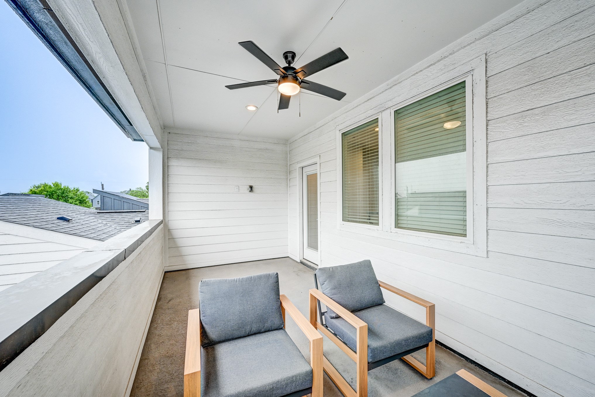 737 N Emile Street, Houston, TX 77020