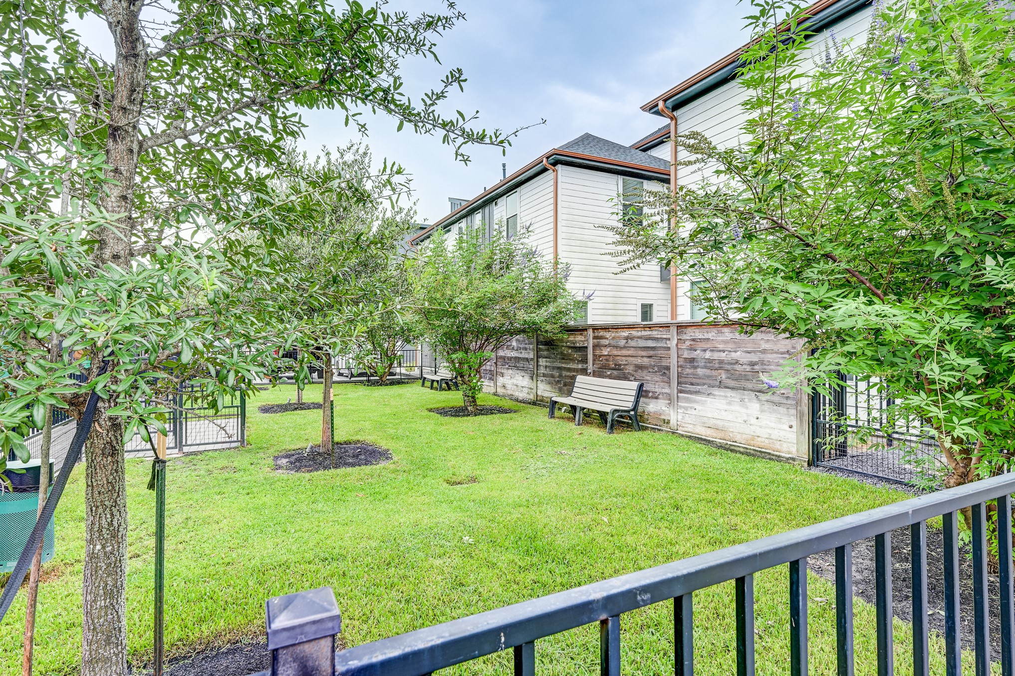 737 N Emile Street, Houston, TX 77020