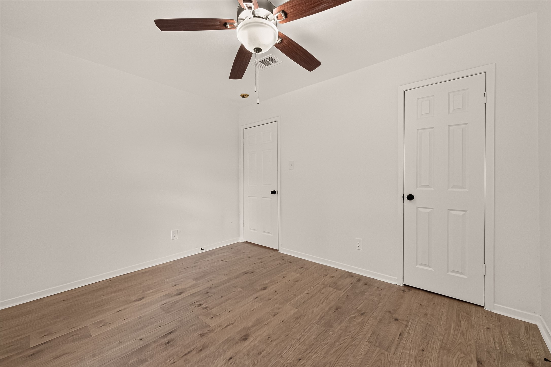 1910 Rainy River Drive, Houston, TX 77088
